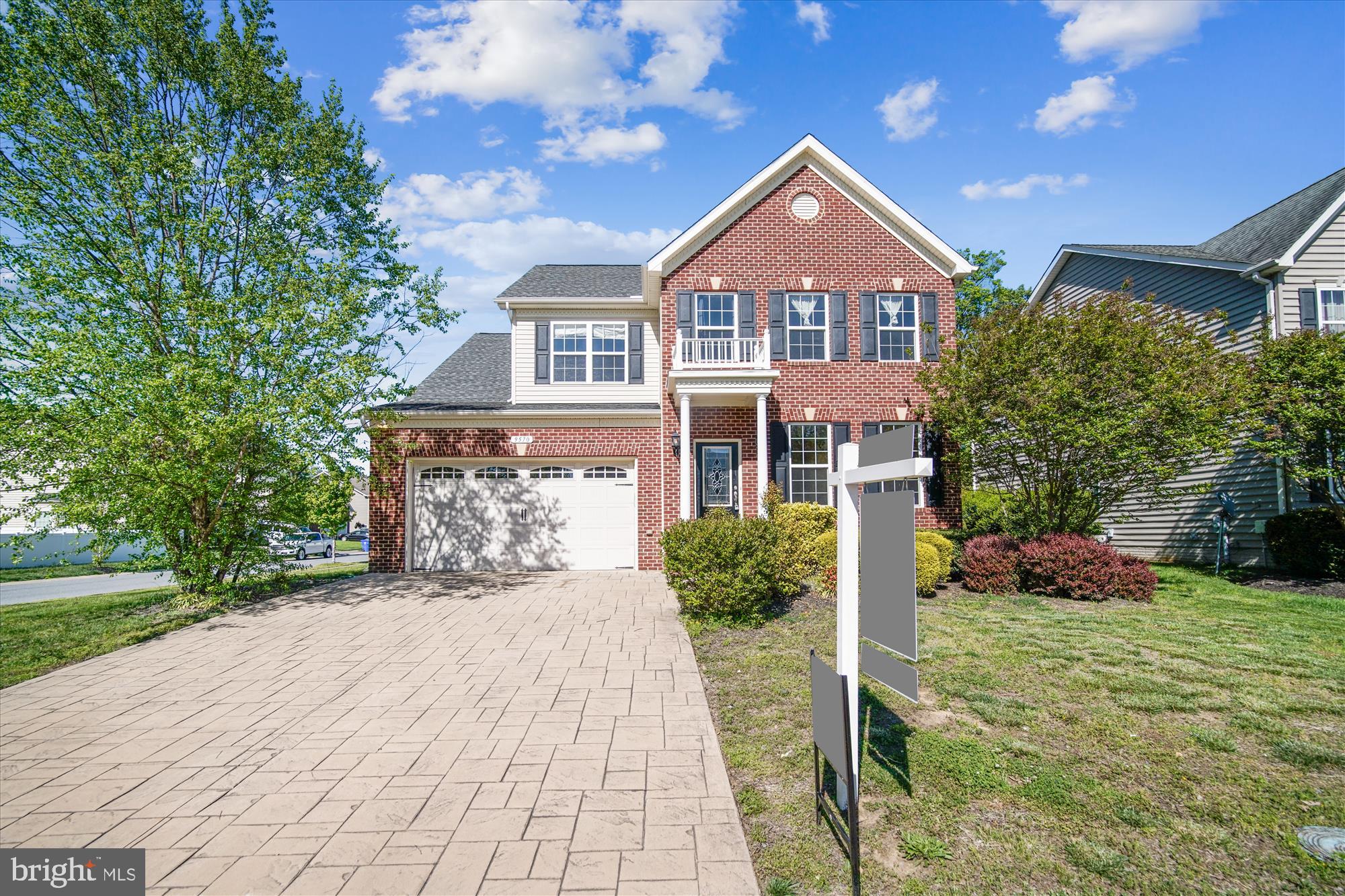 NORTH POINTE - Residential