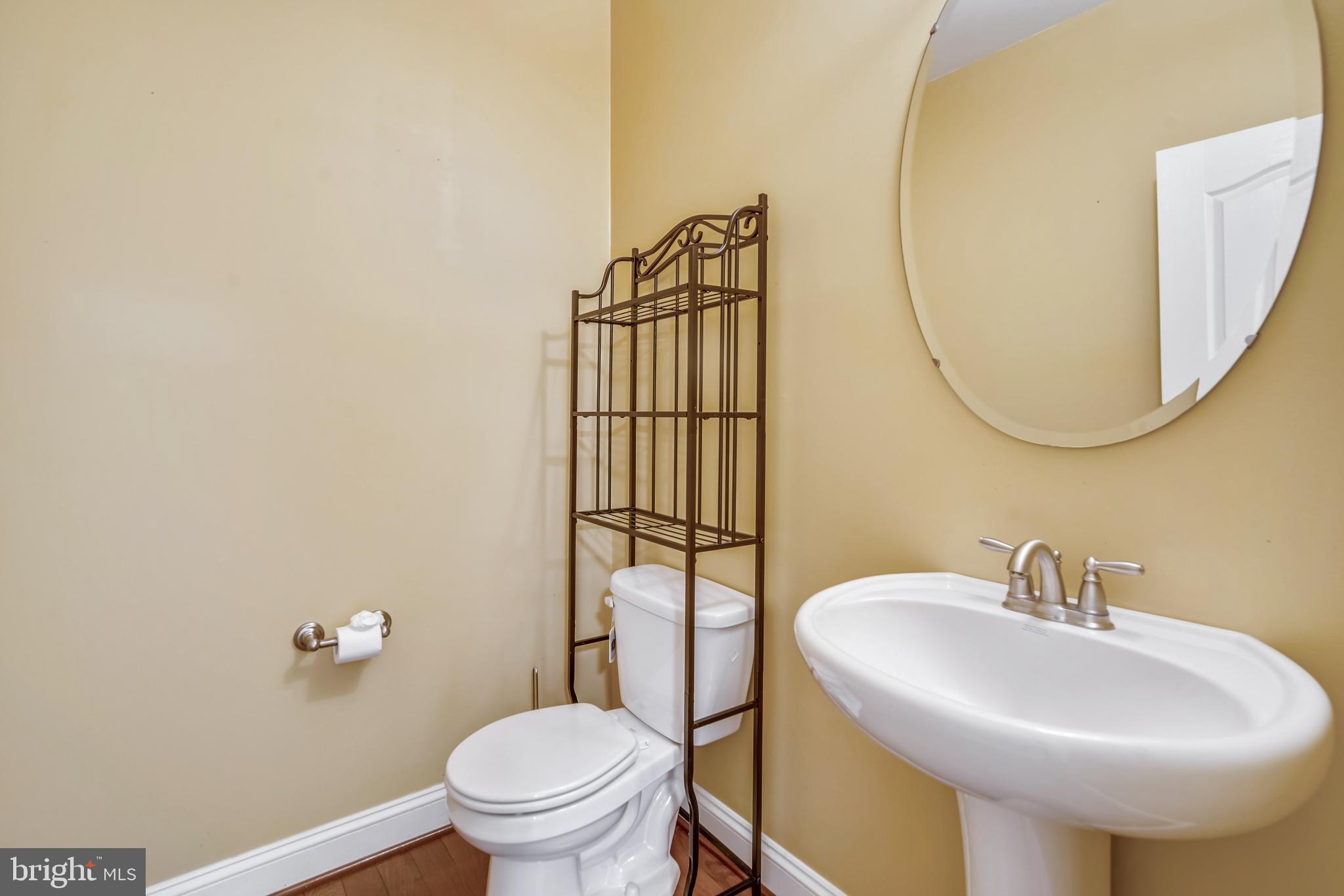 NORTH POINTE - Residential