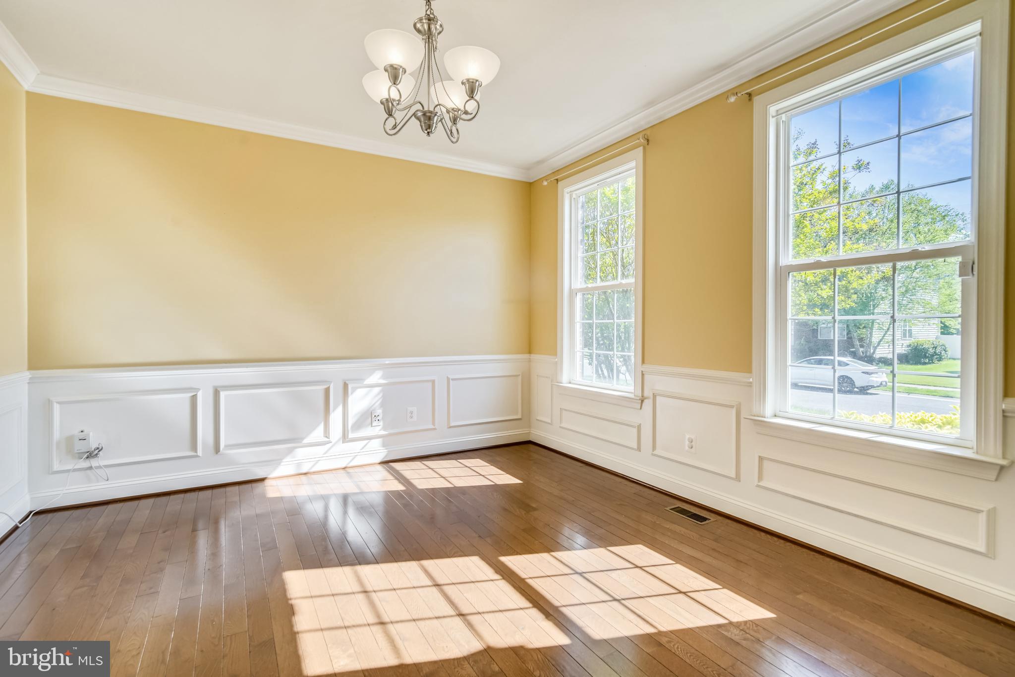 NORTH POINTE - Residential