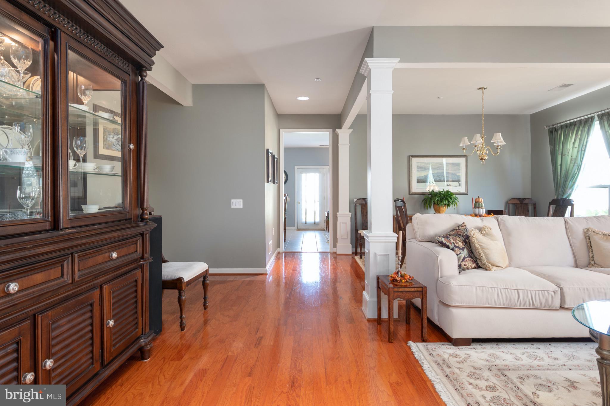 FALLS RUN - Residential