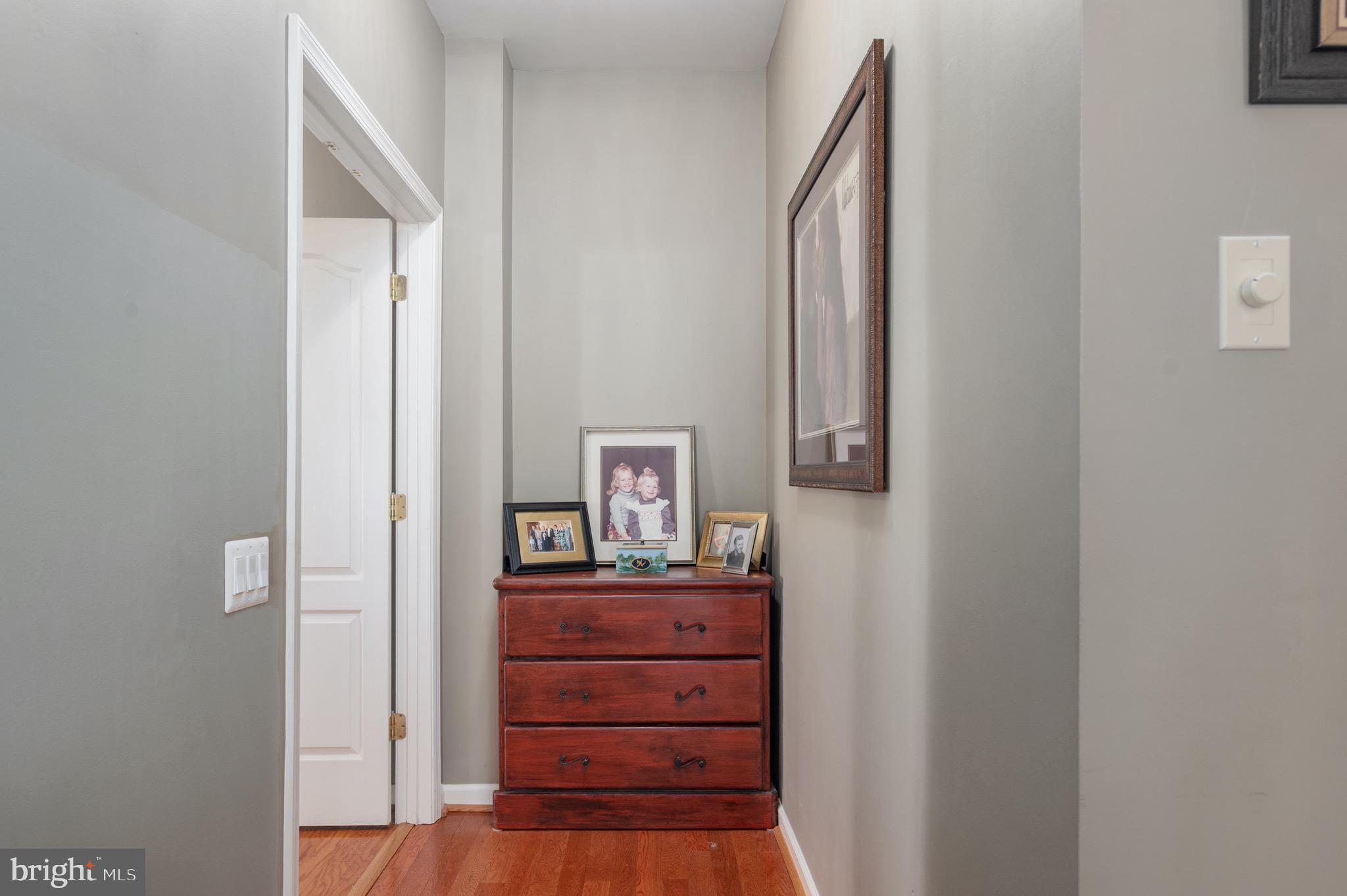 FALLS RUN - Residential