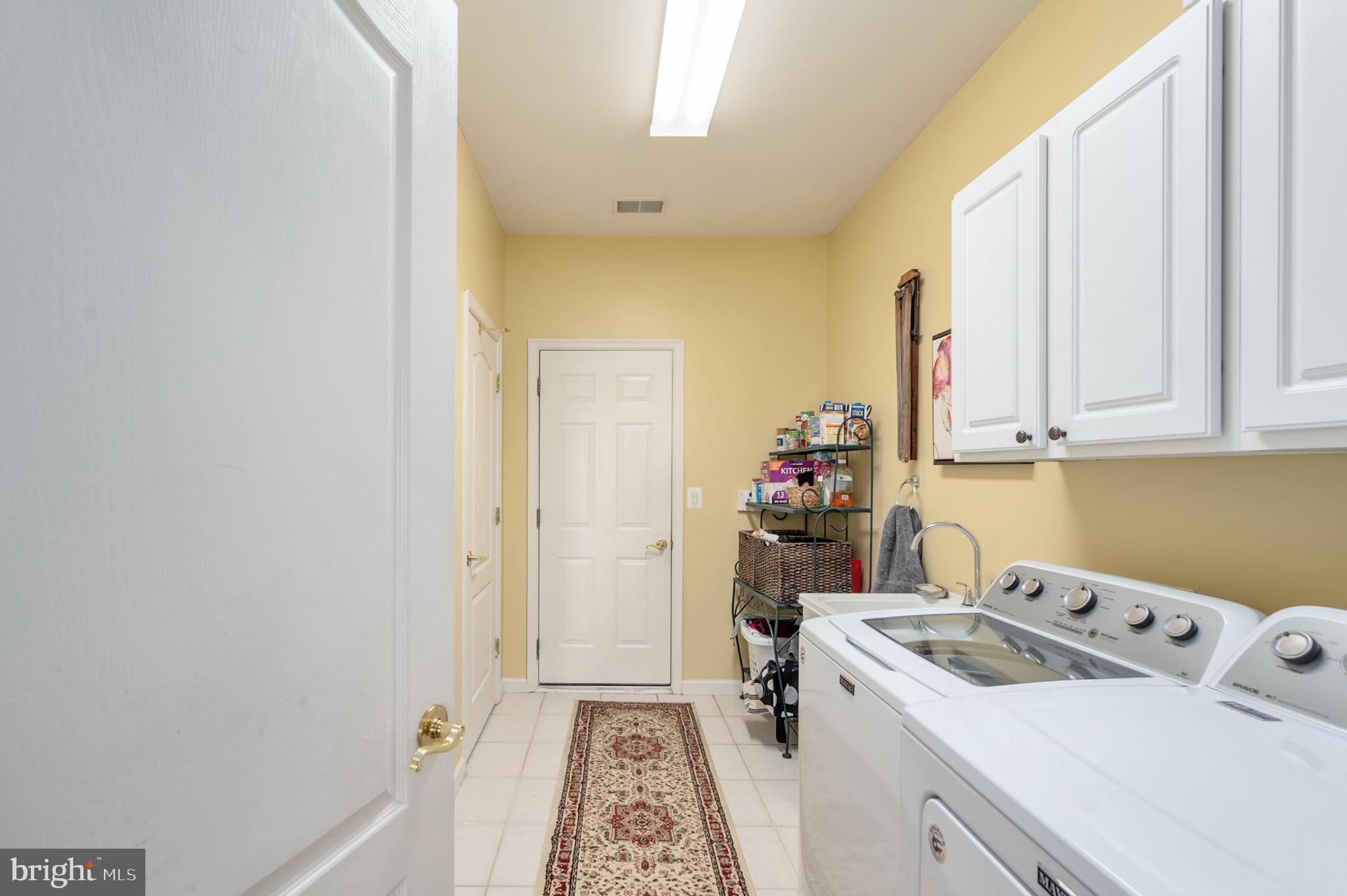 FALLS RUN - Residential