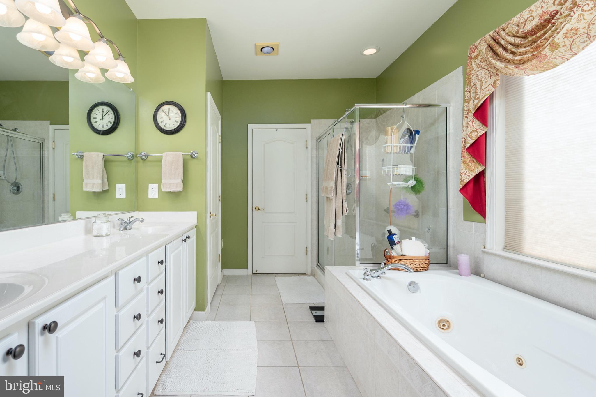 FALLS RUN - Residential