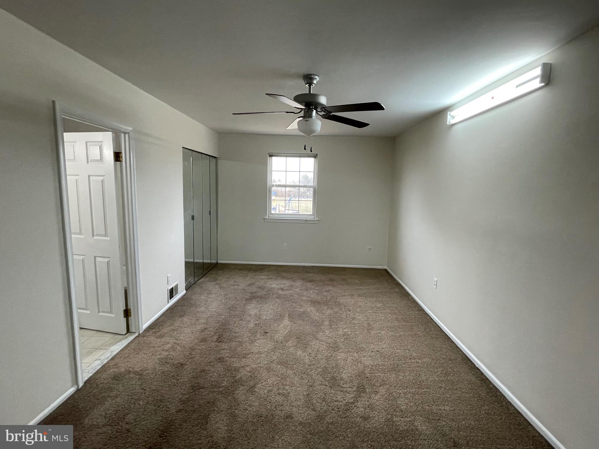 GREEN MEADOWS - Residential