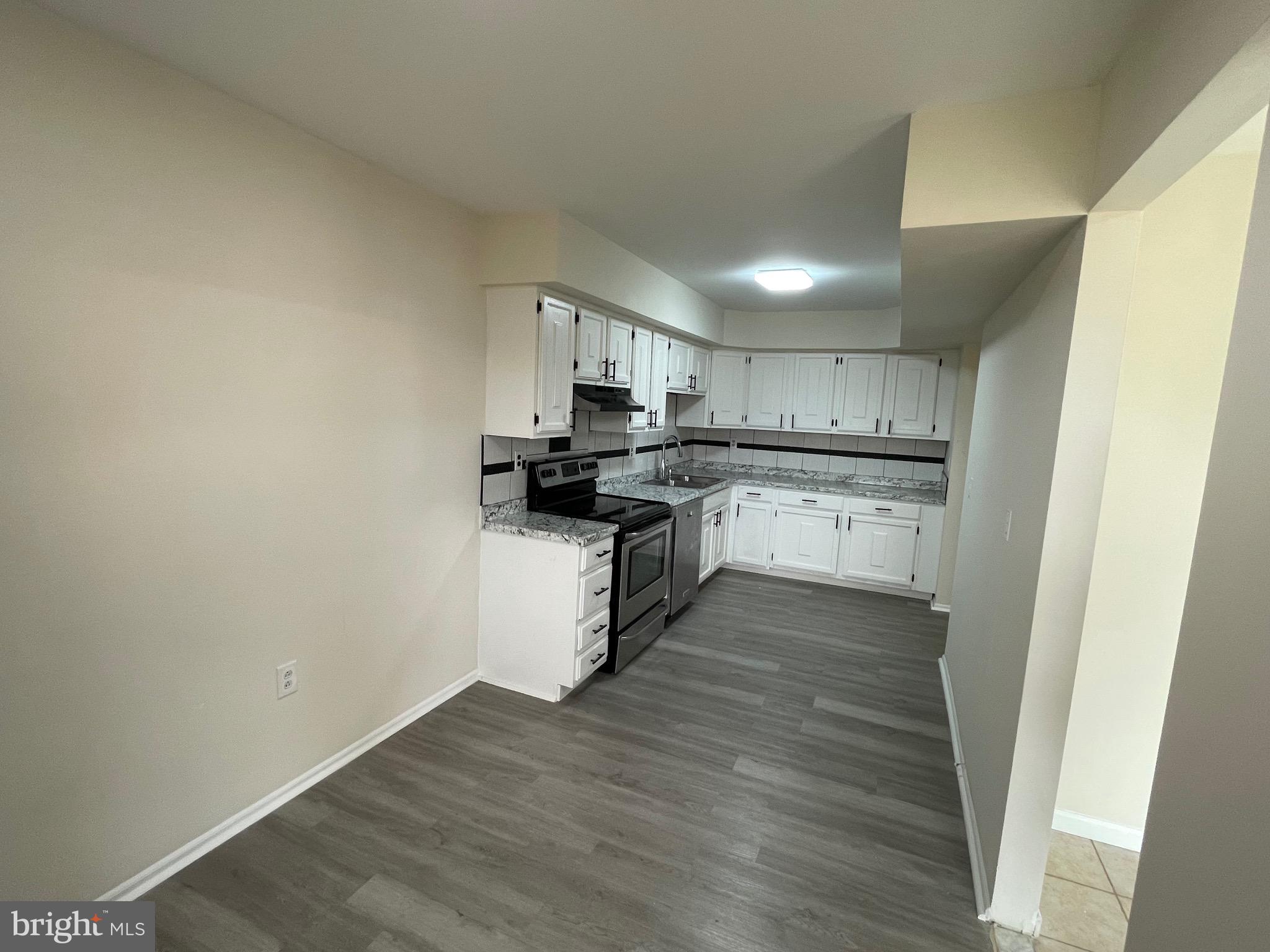 GREEN MEADOWS - Residential