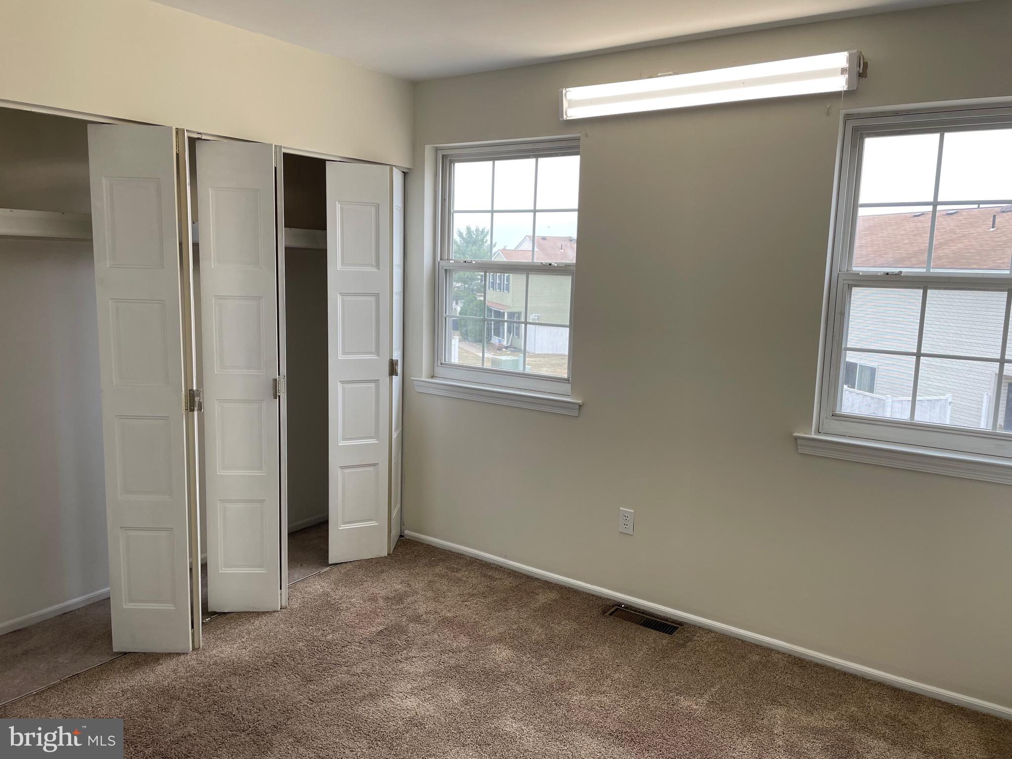 GREEN MEADOWS - Residential