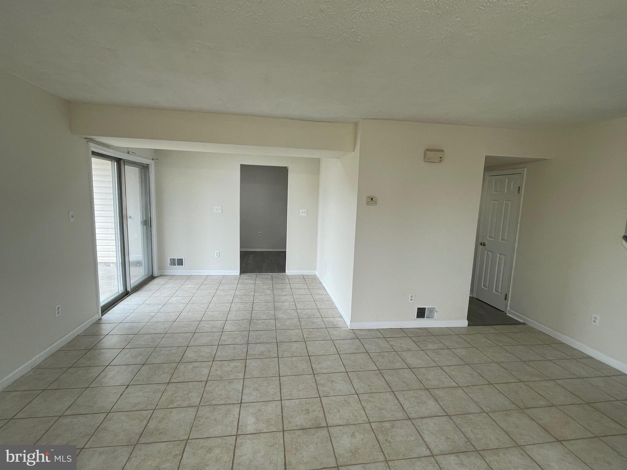 GREEN MEADOWS - Residential