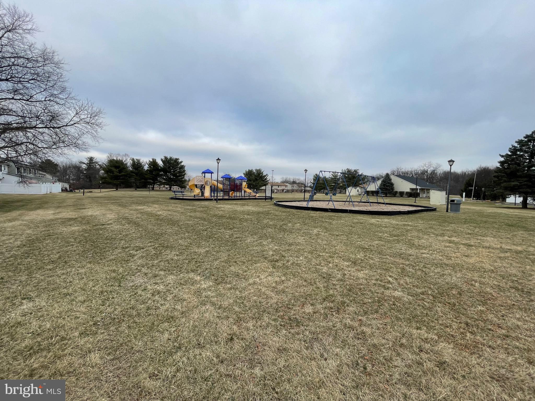 GREEN MEADOWS - Residential