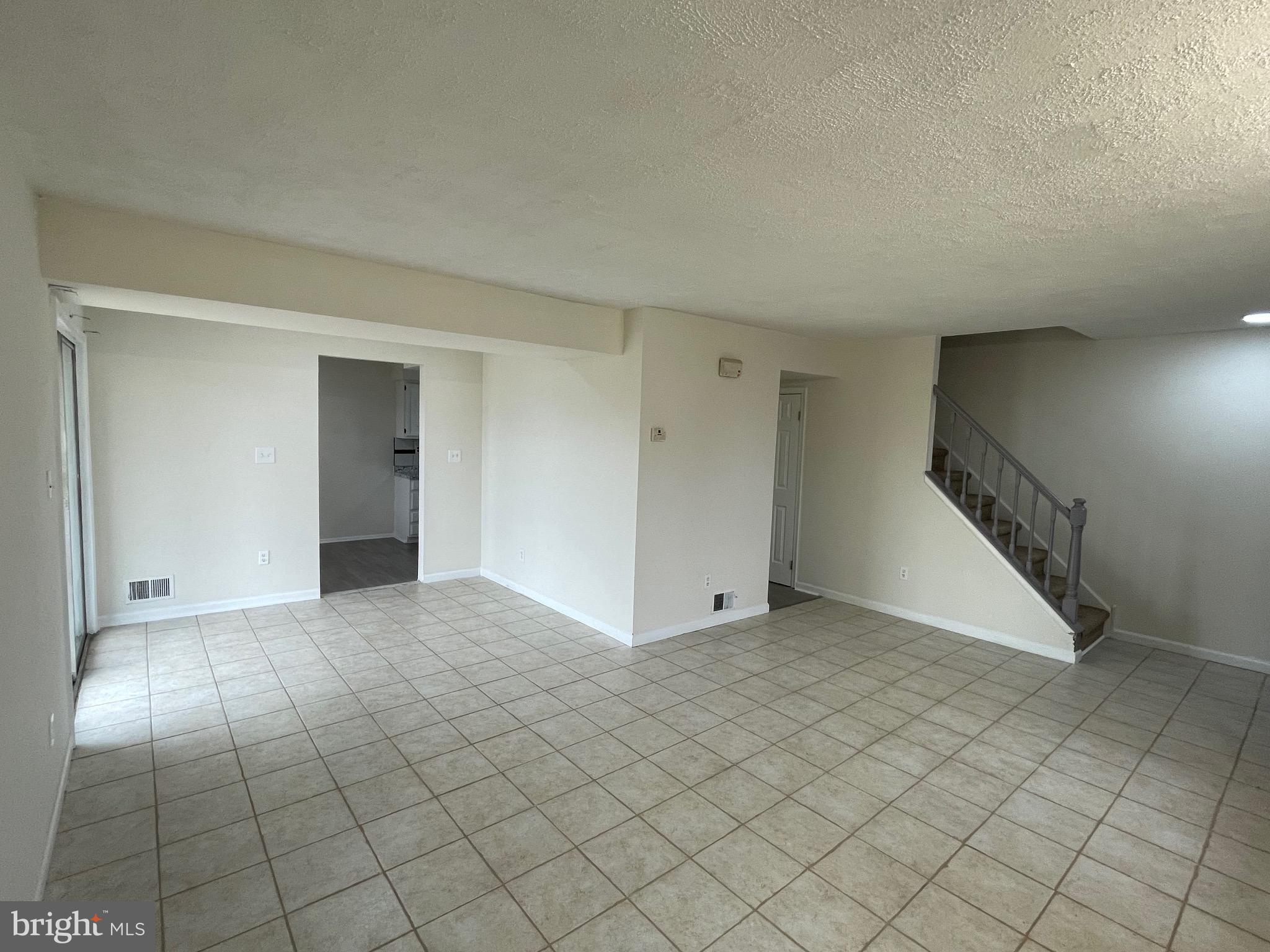 GREEN MEADOWS - Residential