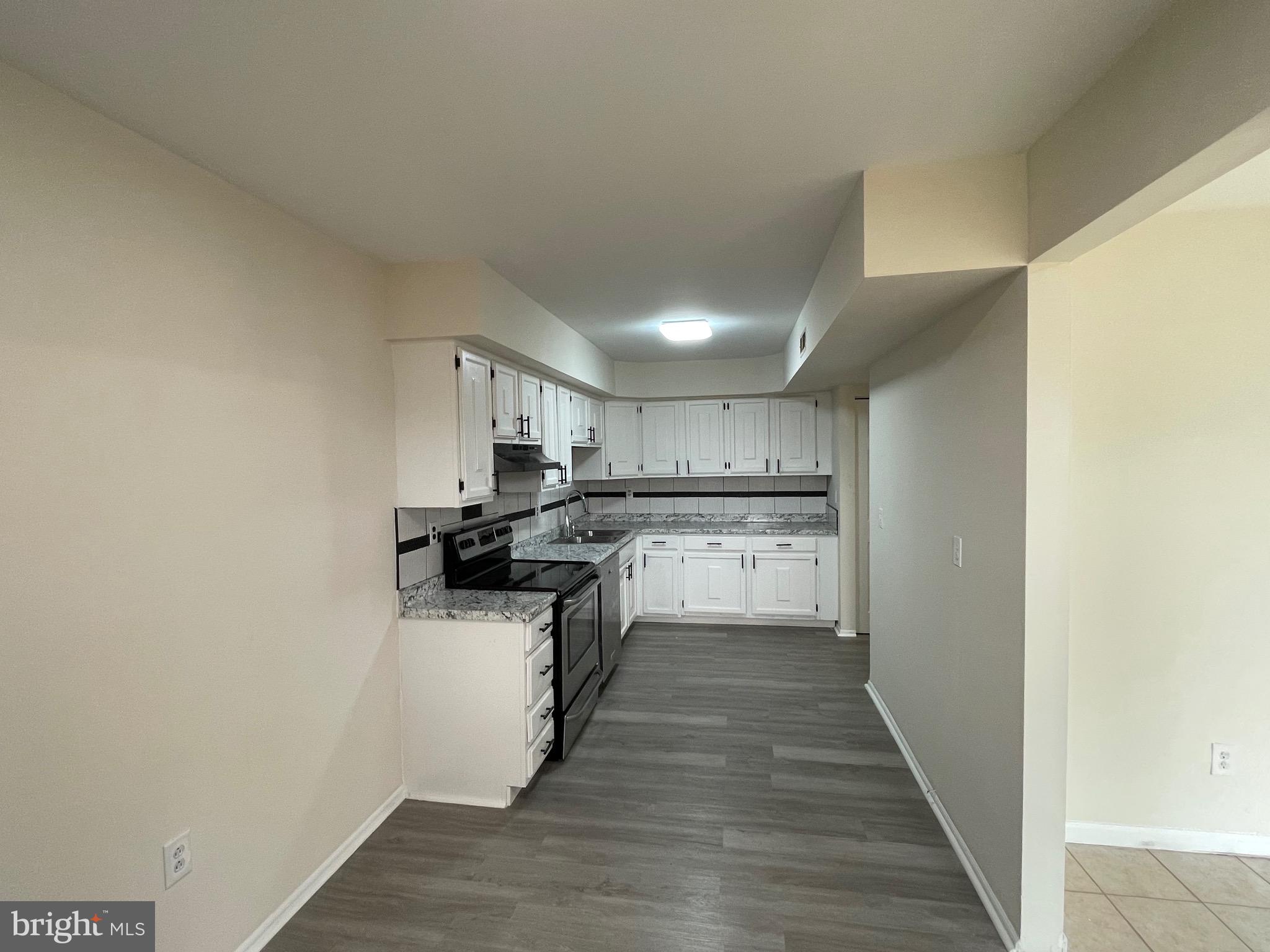 GREEN MEADOWS - Residential