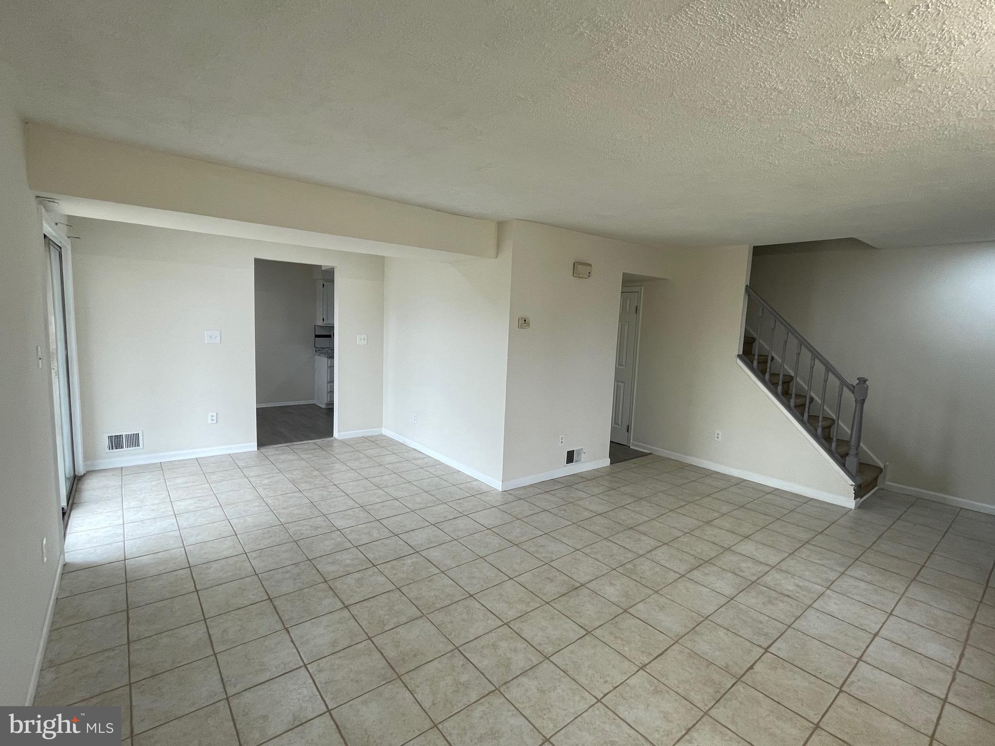 GREEN MEADOWS - Residential