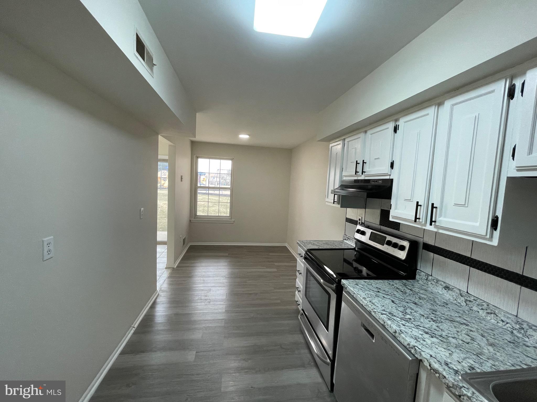 GREEN MEADOWS - Residential