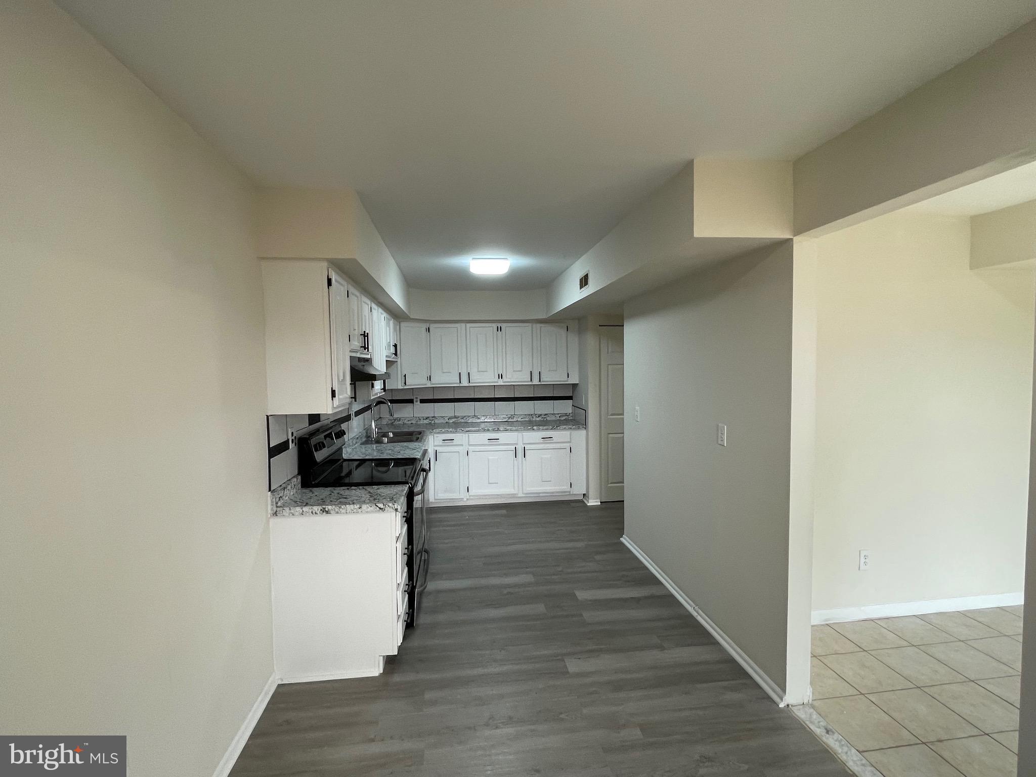 GREEN MEADOWS - Residential