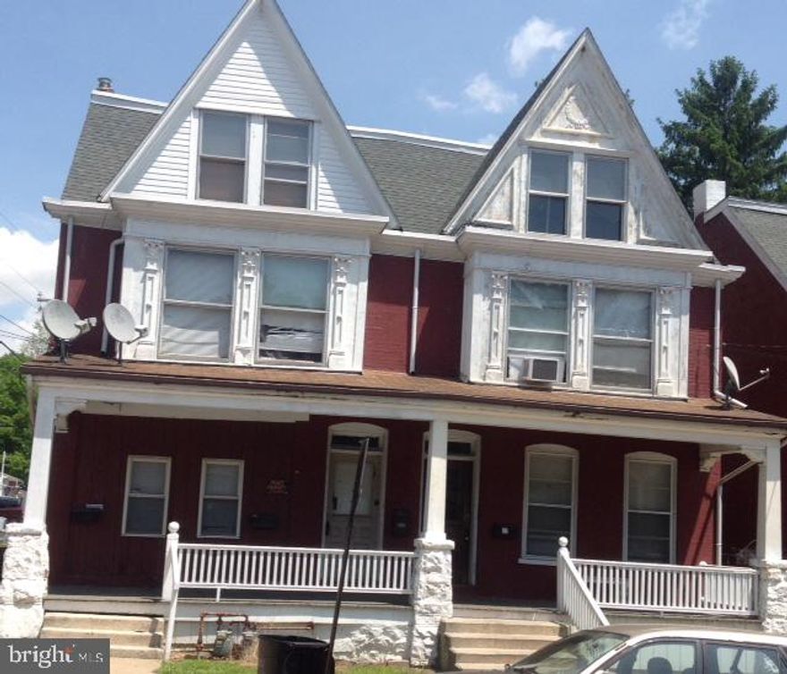 Well Maintained Quadraplex.  First Floor was recently remodeled.   Newer Roof,  Front Porches, and small backyards. Great Tenants and Good return on investment. In 49 S Franklin:  2BR 1 Bath on the first floor and 3BR 1 Bath on the second floor.  51 S Franklin:  1BR 1 Bath on the first floor and 3BR 1 Bath on the second floor.  Parcels included: 337-04295-0-0000, 337-04576-0-0000