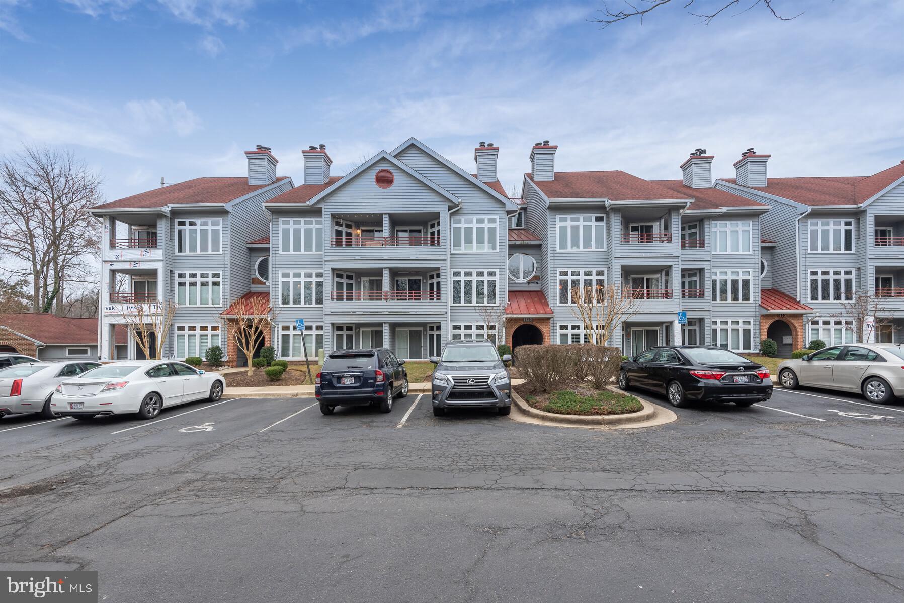 LAKE HERON CONDO - Residential