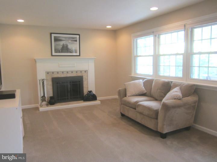 FOXCROFT - Residential