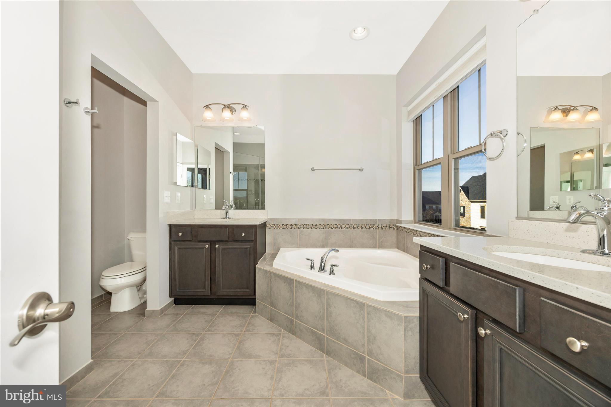 WORMANS MILL - Residential