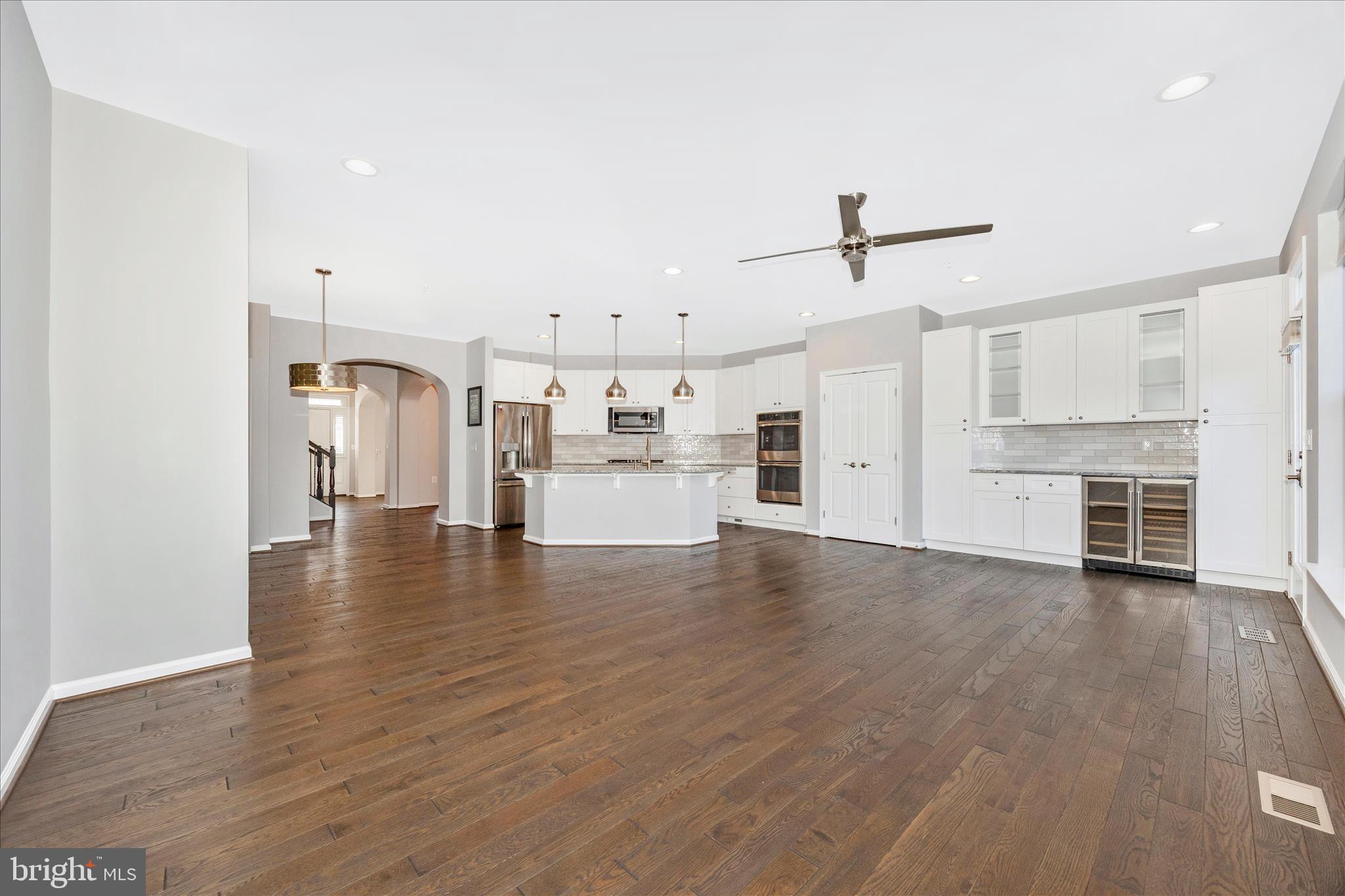 WORMANS MILL - Residential