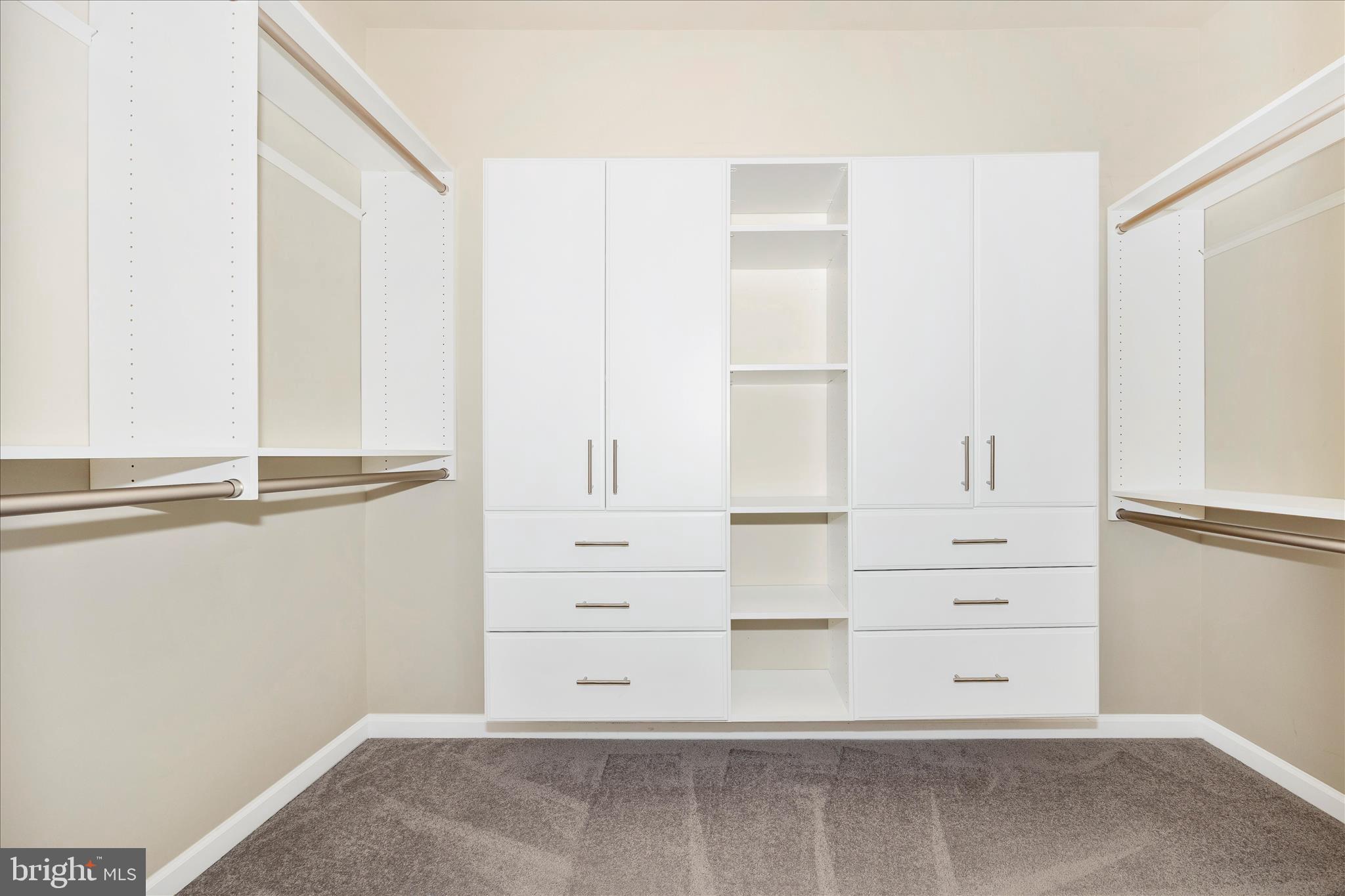 WORMANS MILL - Residential