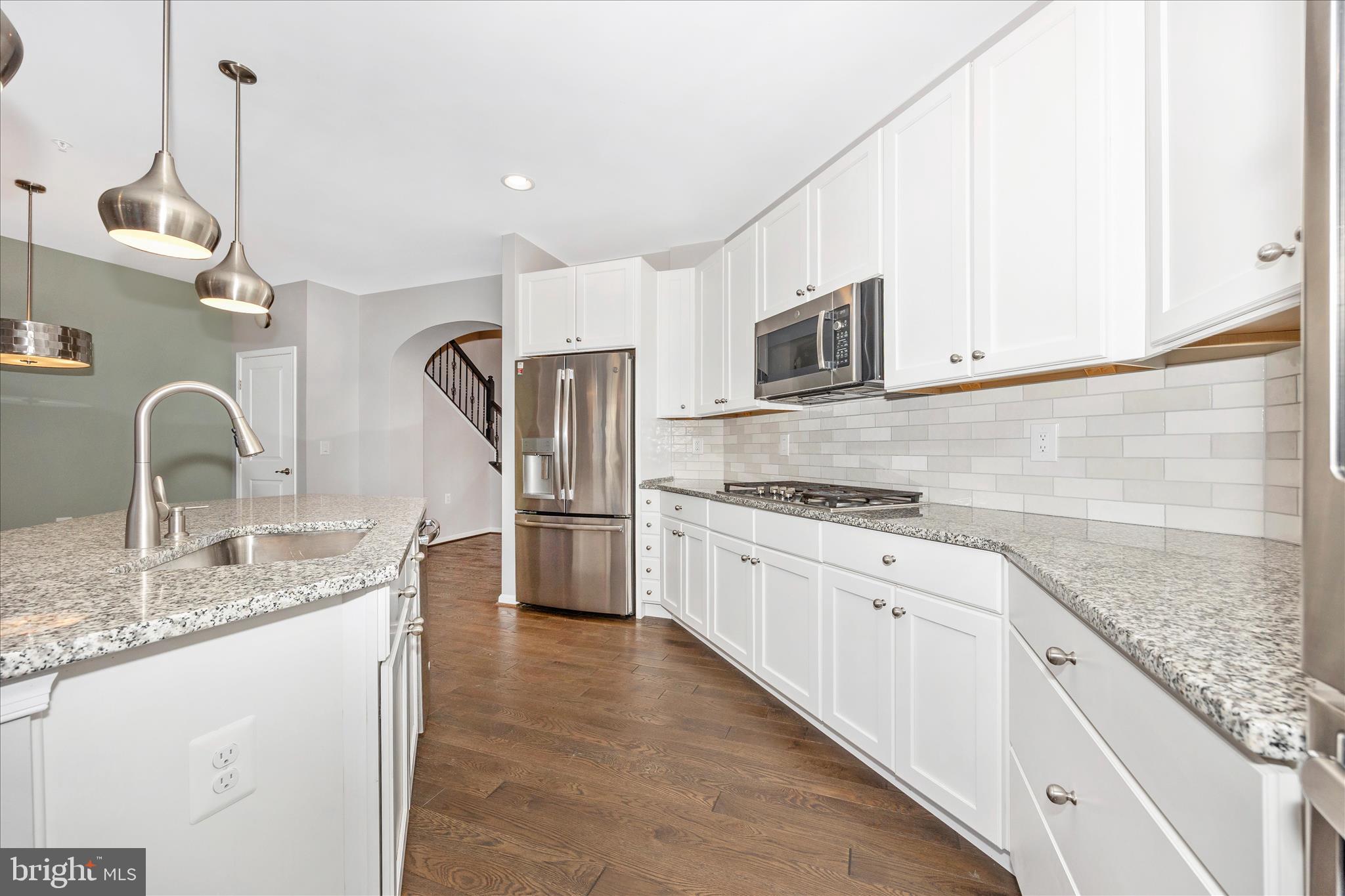 WORMANS MILL - Residential