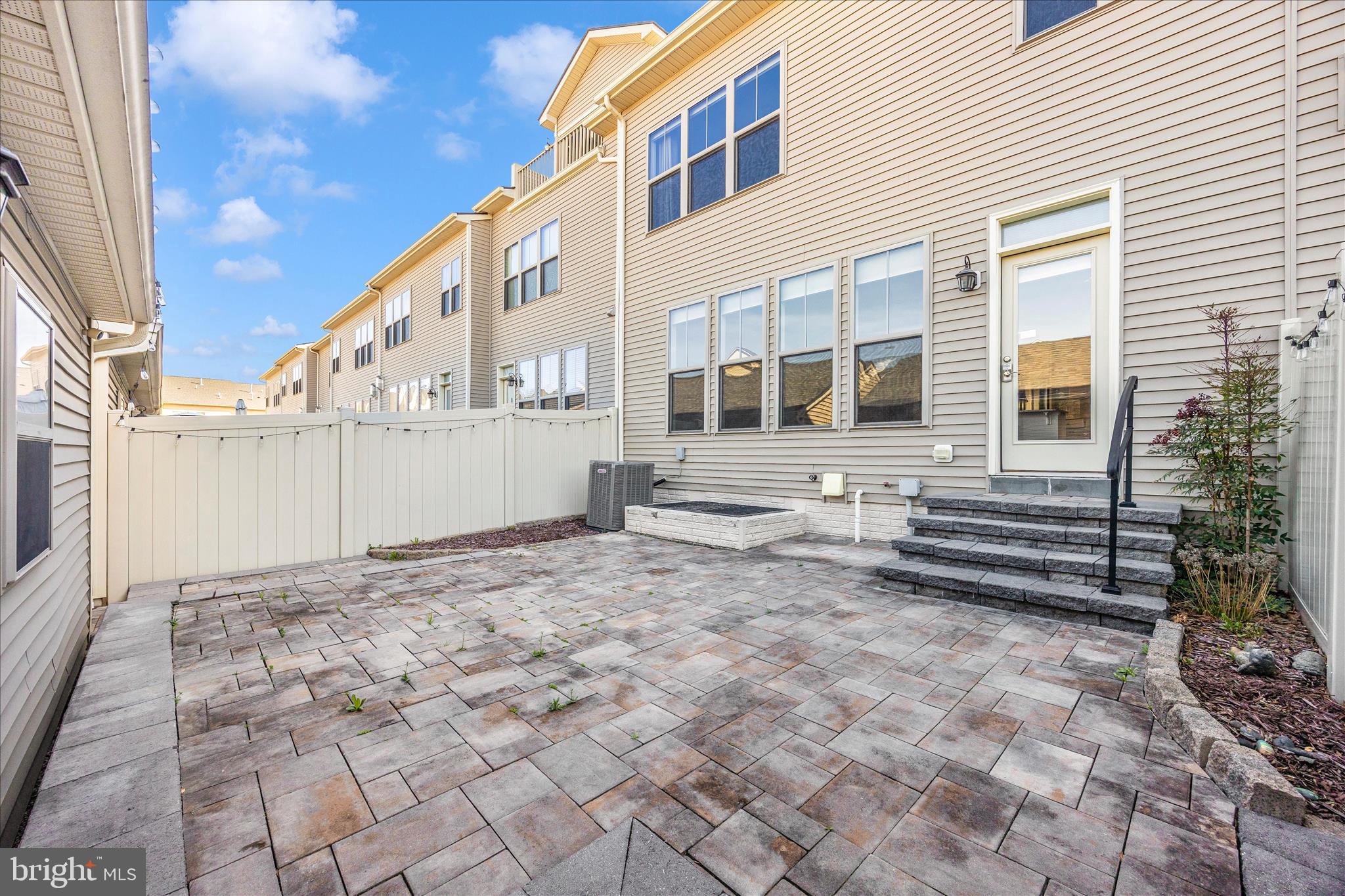 WORMANS MILL - Residential