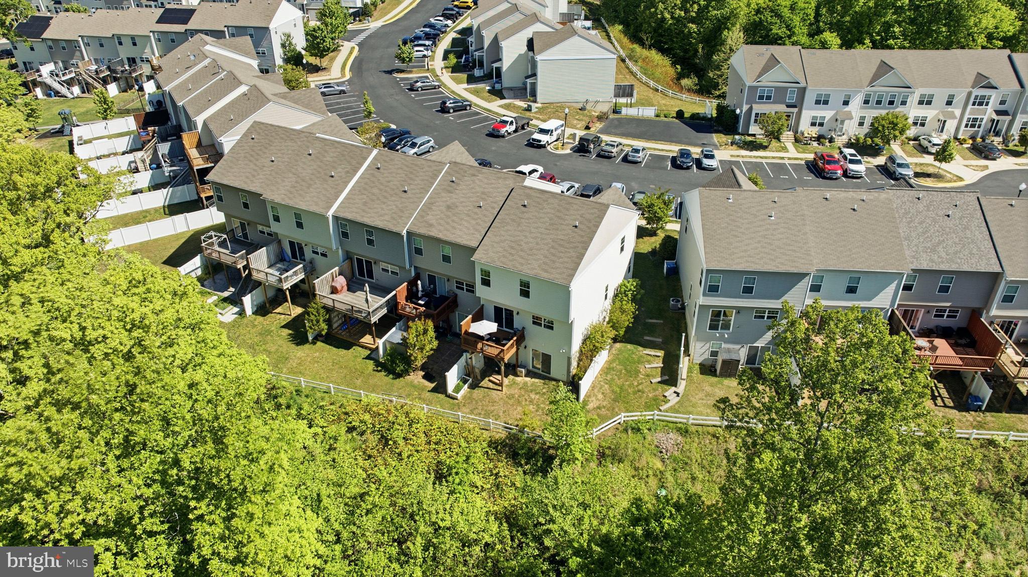 OAK TREE LANDING - Residential