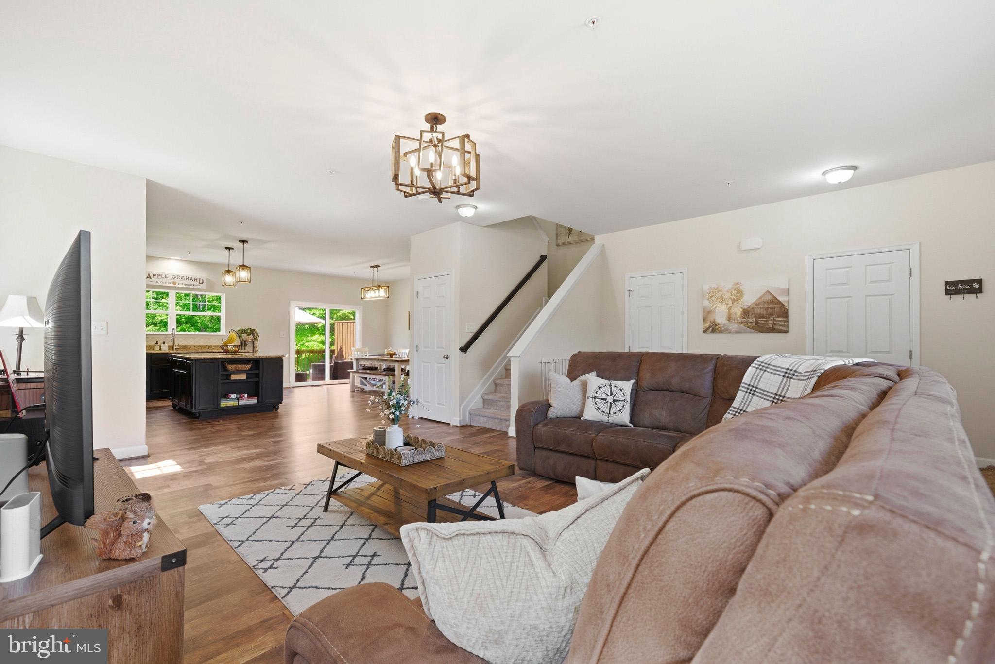 OAK TREE LANDING - Residential