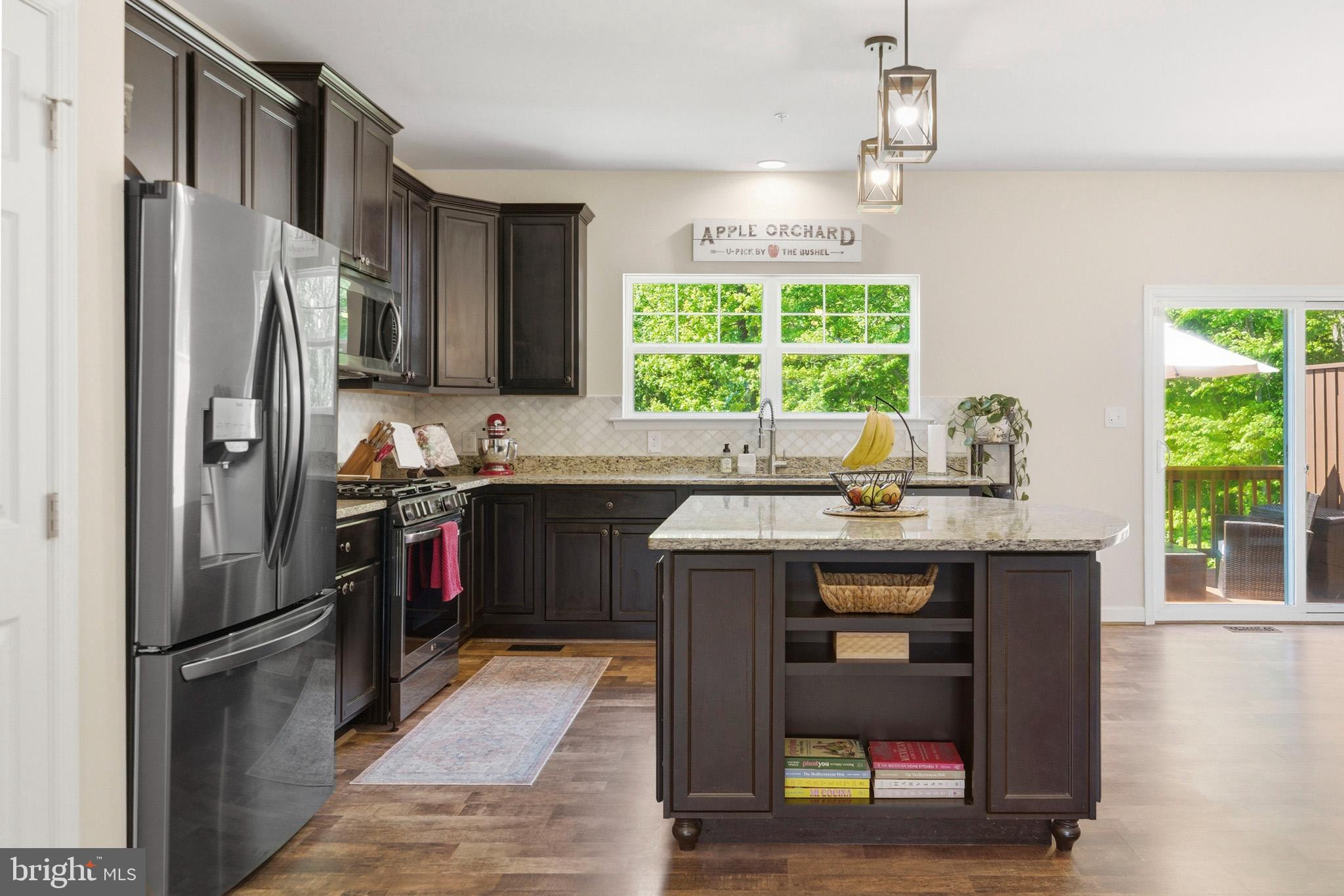 OAK TREE LANDING - Residential