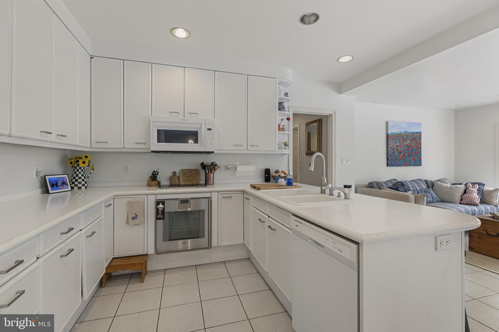 RUXTON - Residential