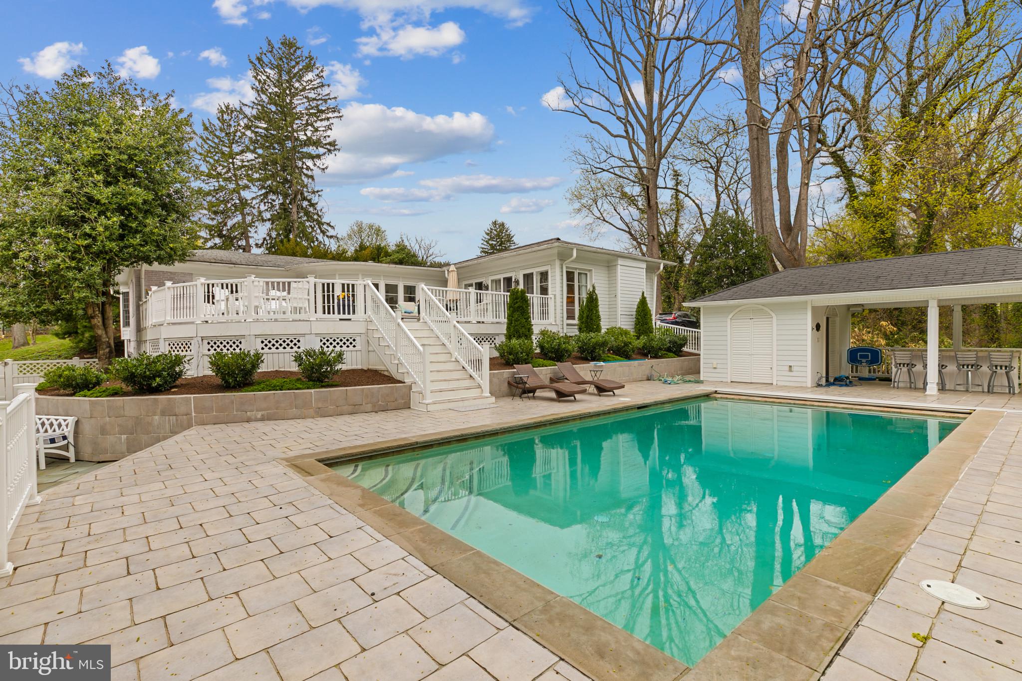 RUXTON - Residential