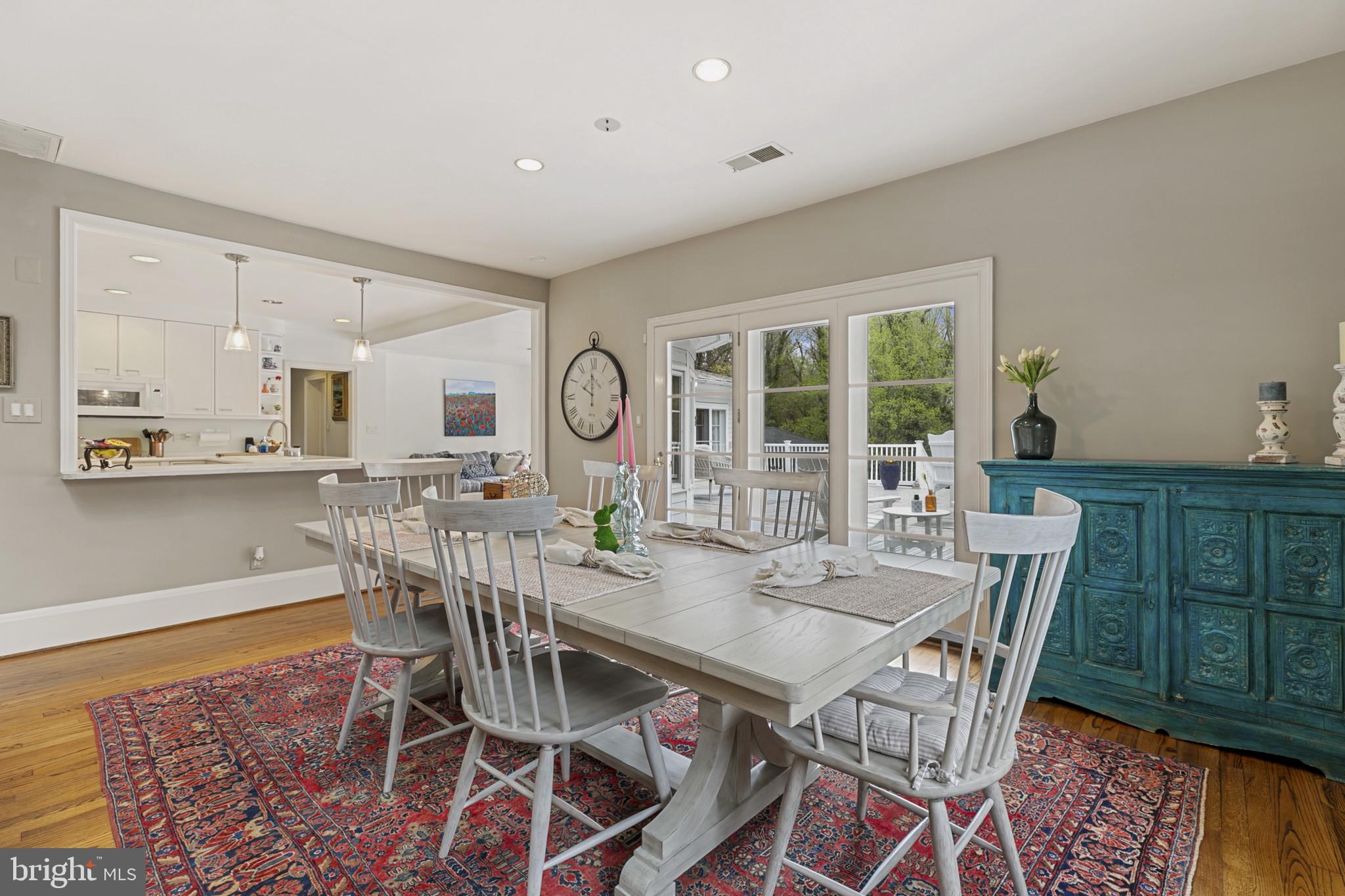 RUXTON - Residential