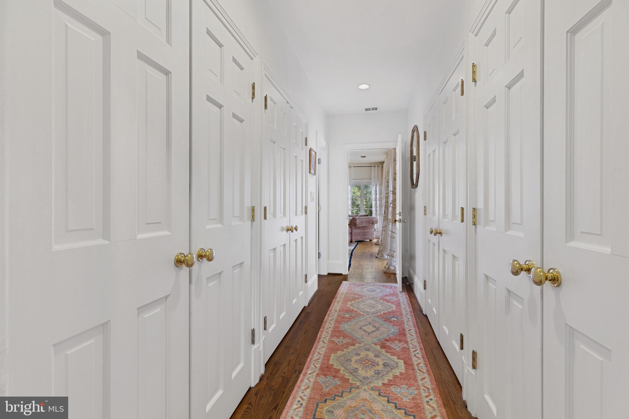 RUXTON - Residential