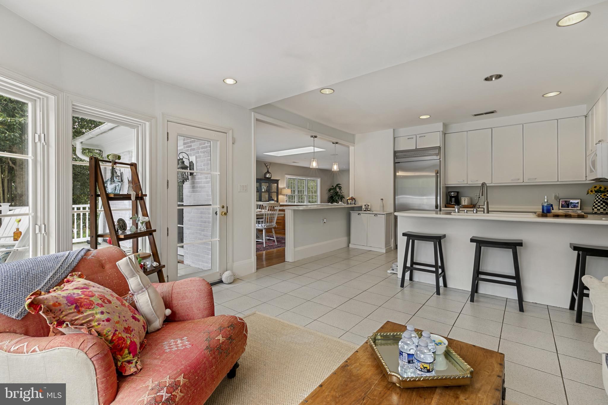 RUXTON - Residential