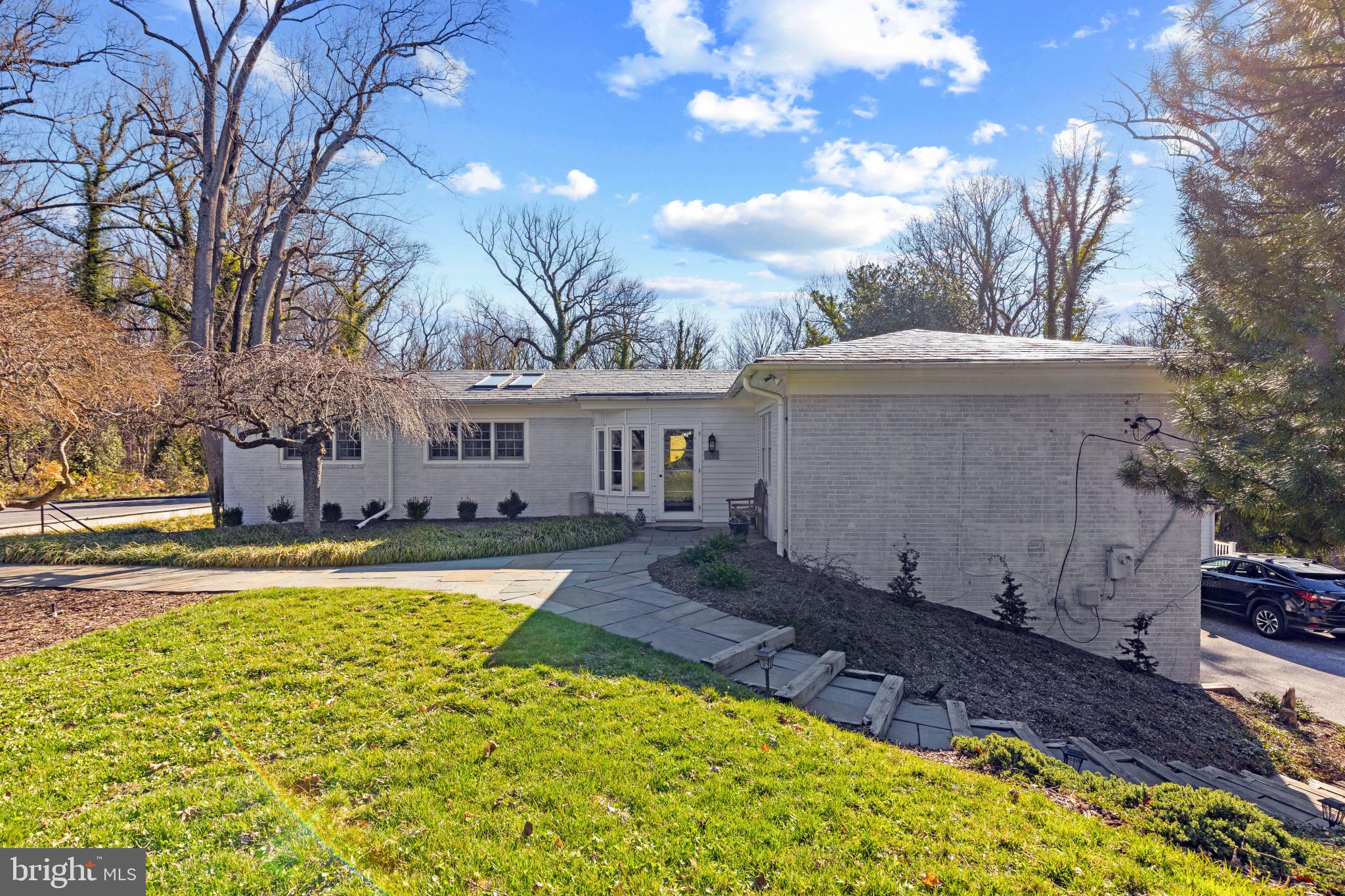 RUXTON - Residential