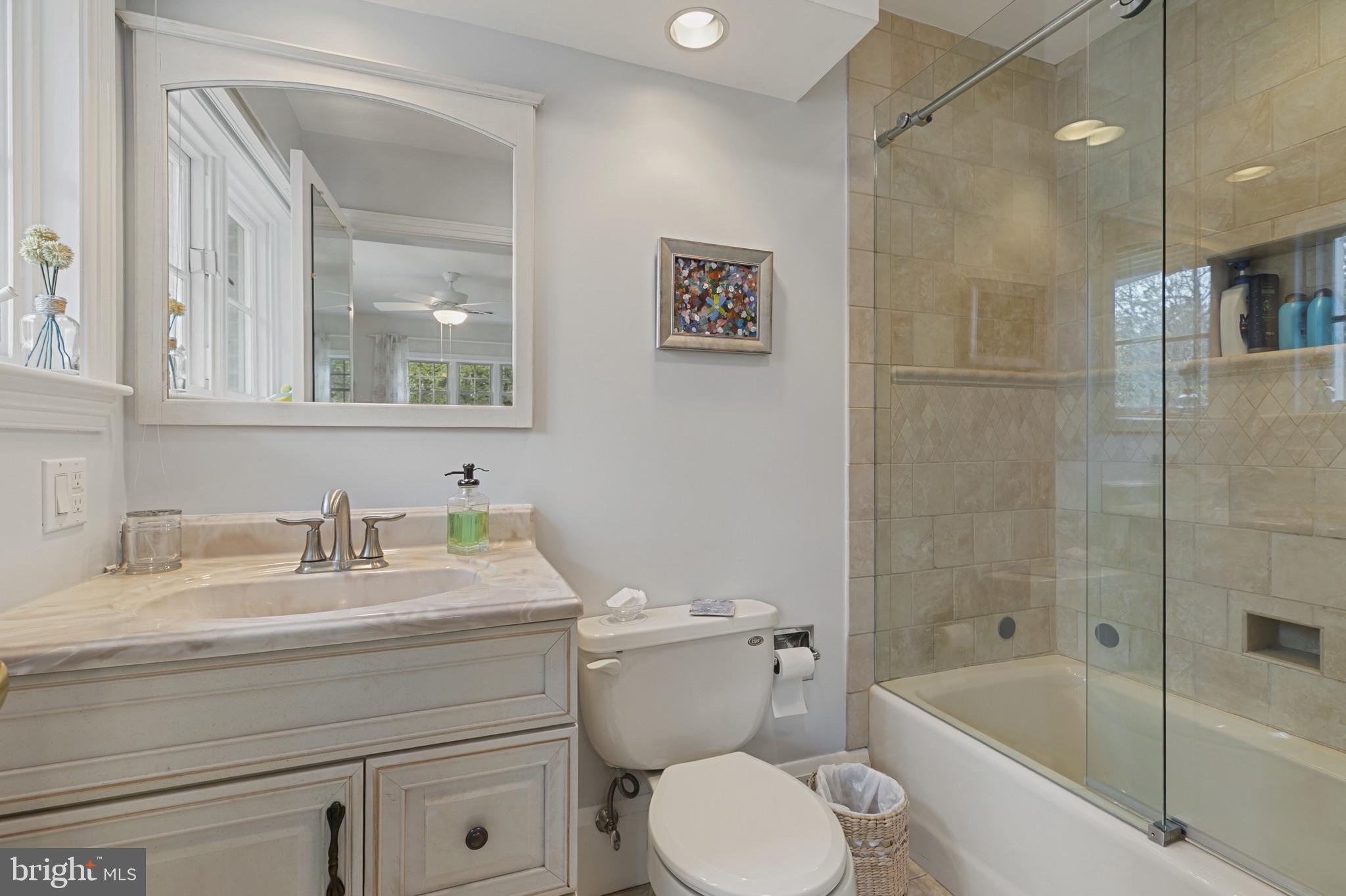 RUXTON - Residential