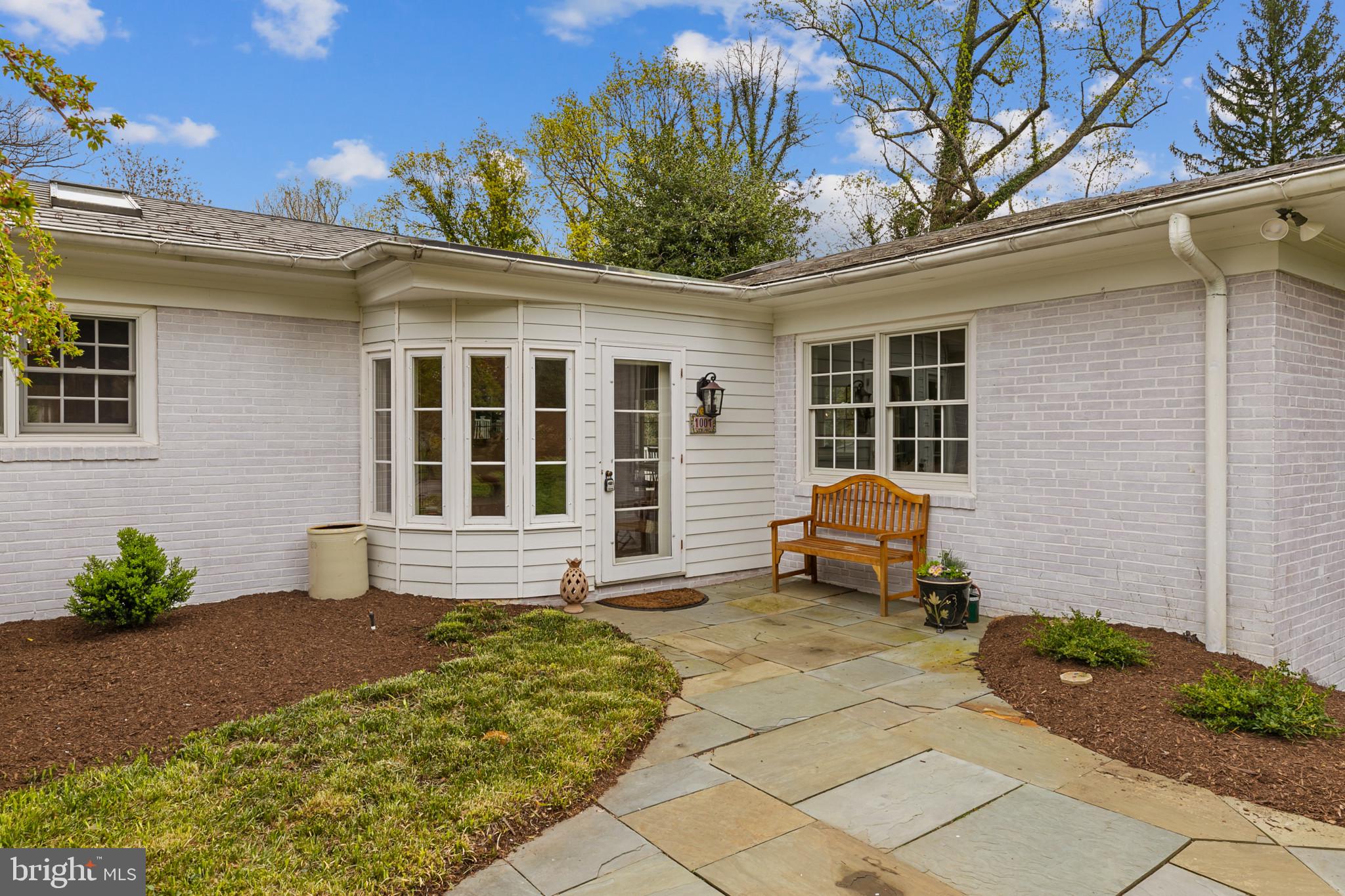 RUXTON - Residential