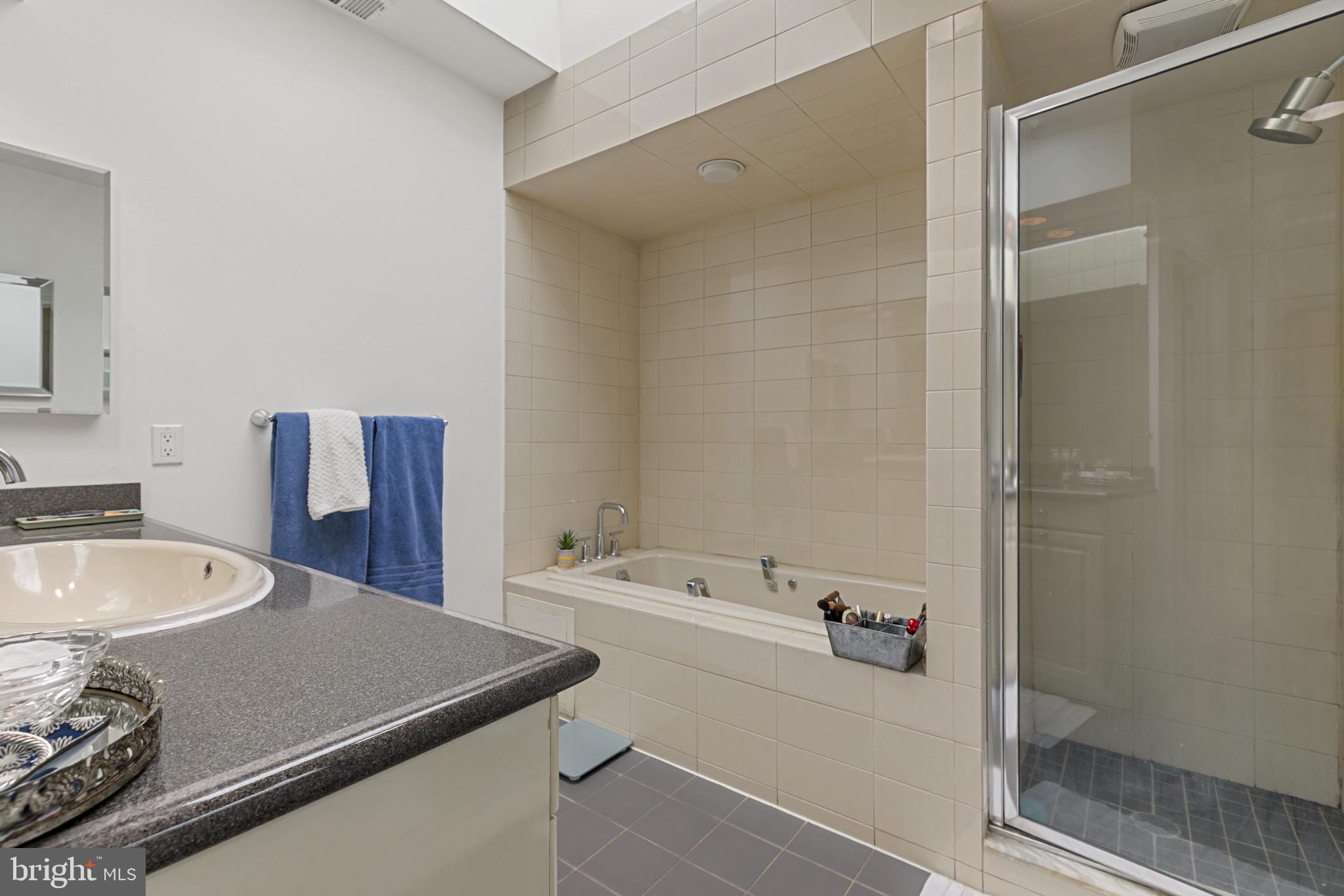 RUXTON - Residential