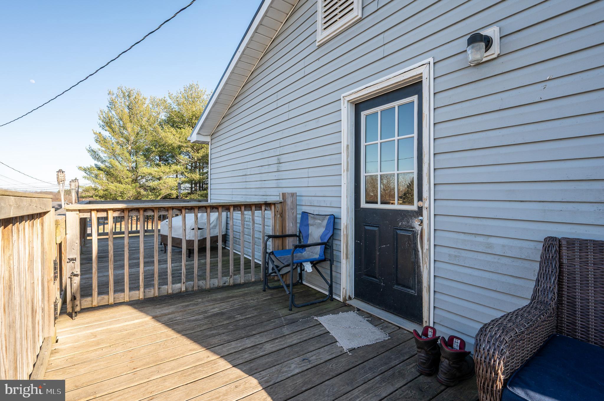 RUSSELL'S PARADISE - Residential