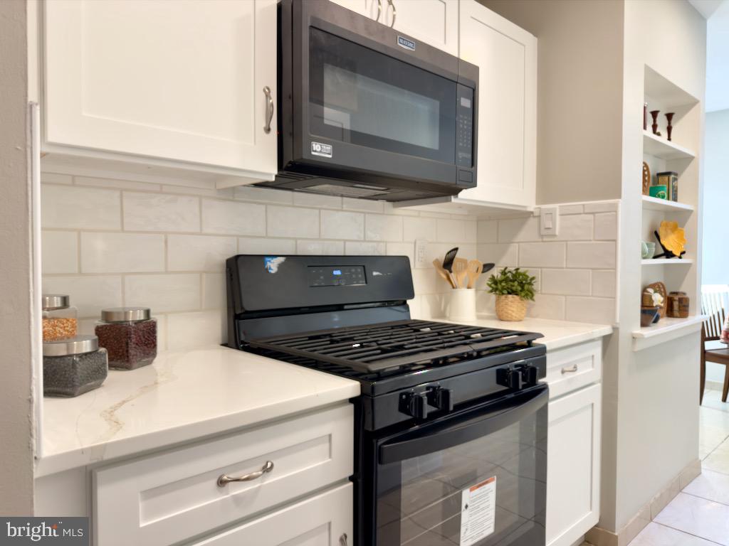 807 SUMMIT CHASE DRIVE