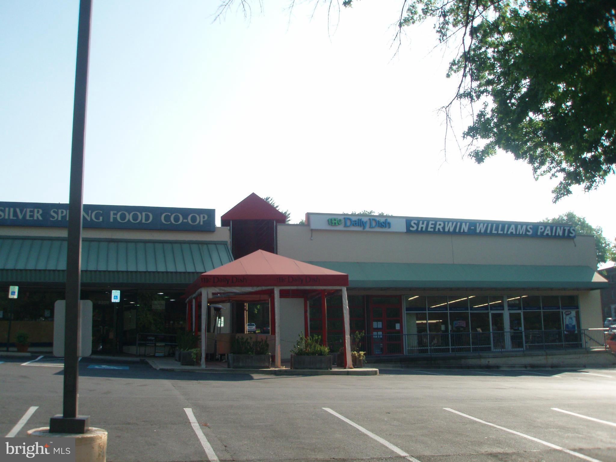 ROCK CREEK GARDENS - Residential Lease