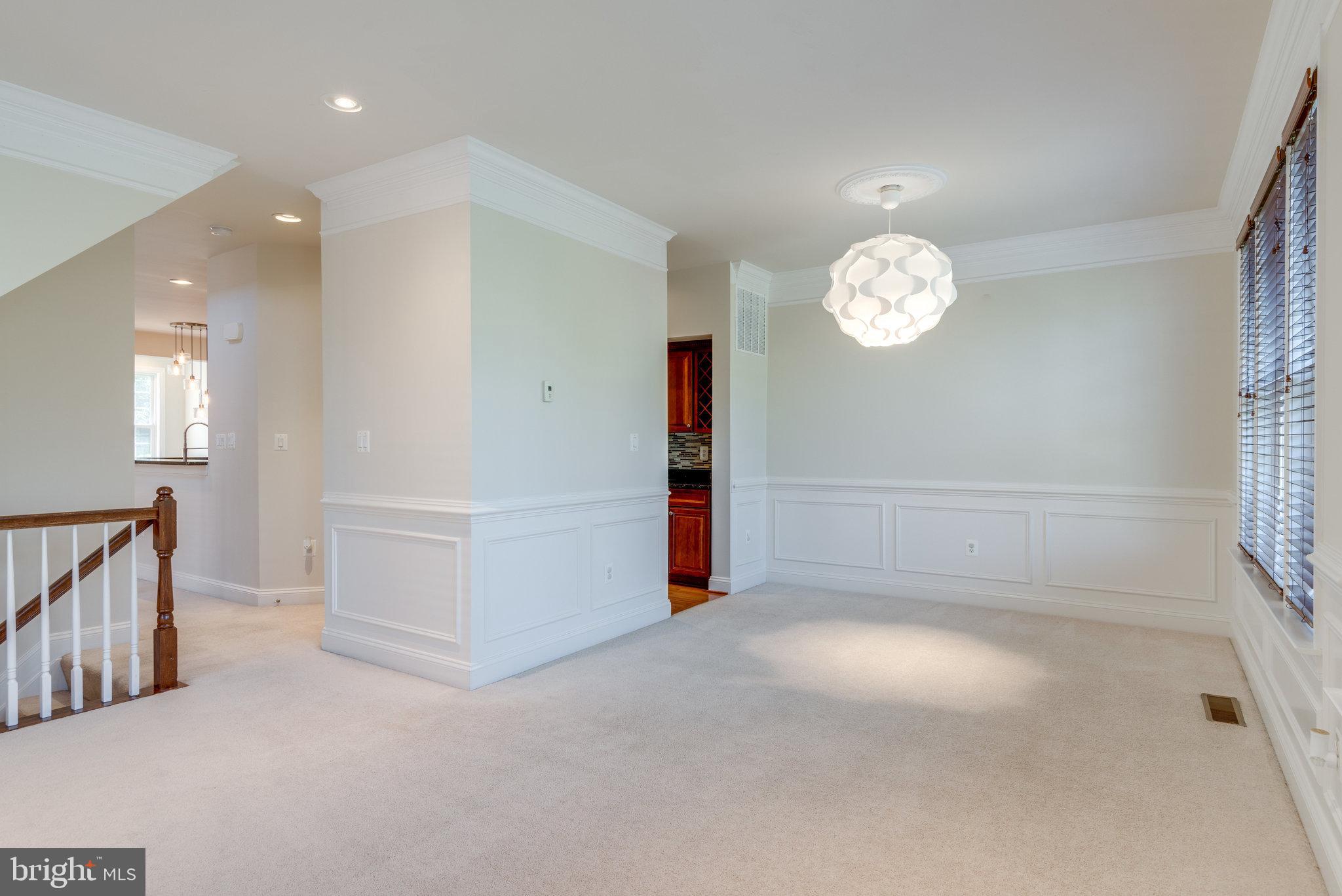 LOWES ISLAND/CASCADES - Residential