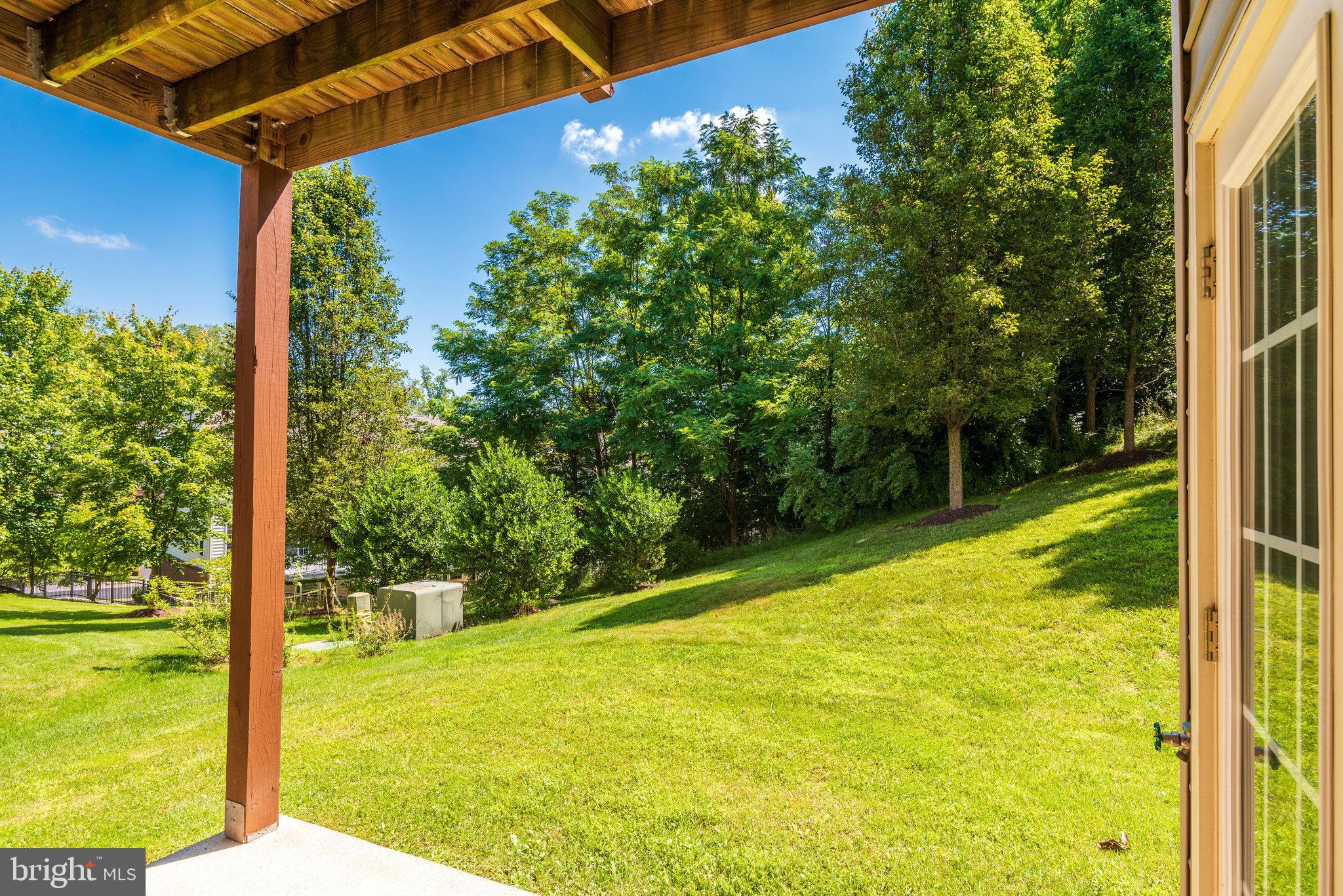 LOWES ISLAND/CASCADES - Residential