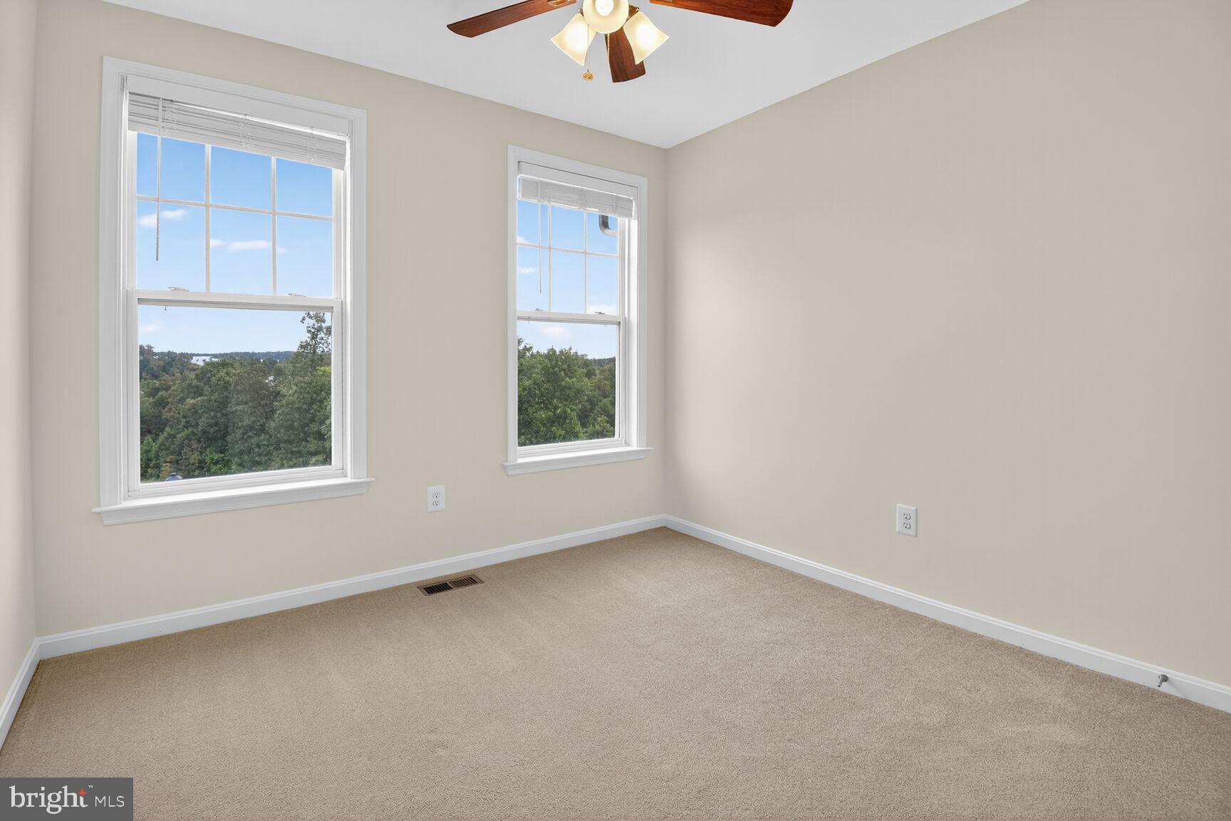 DAWKINS RIDGE - Residential