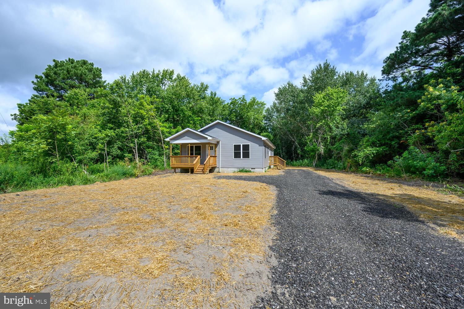 2422 ROCK DRIVE