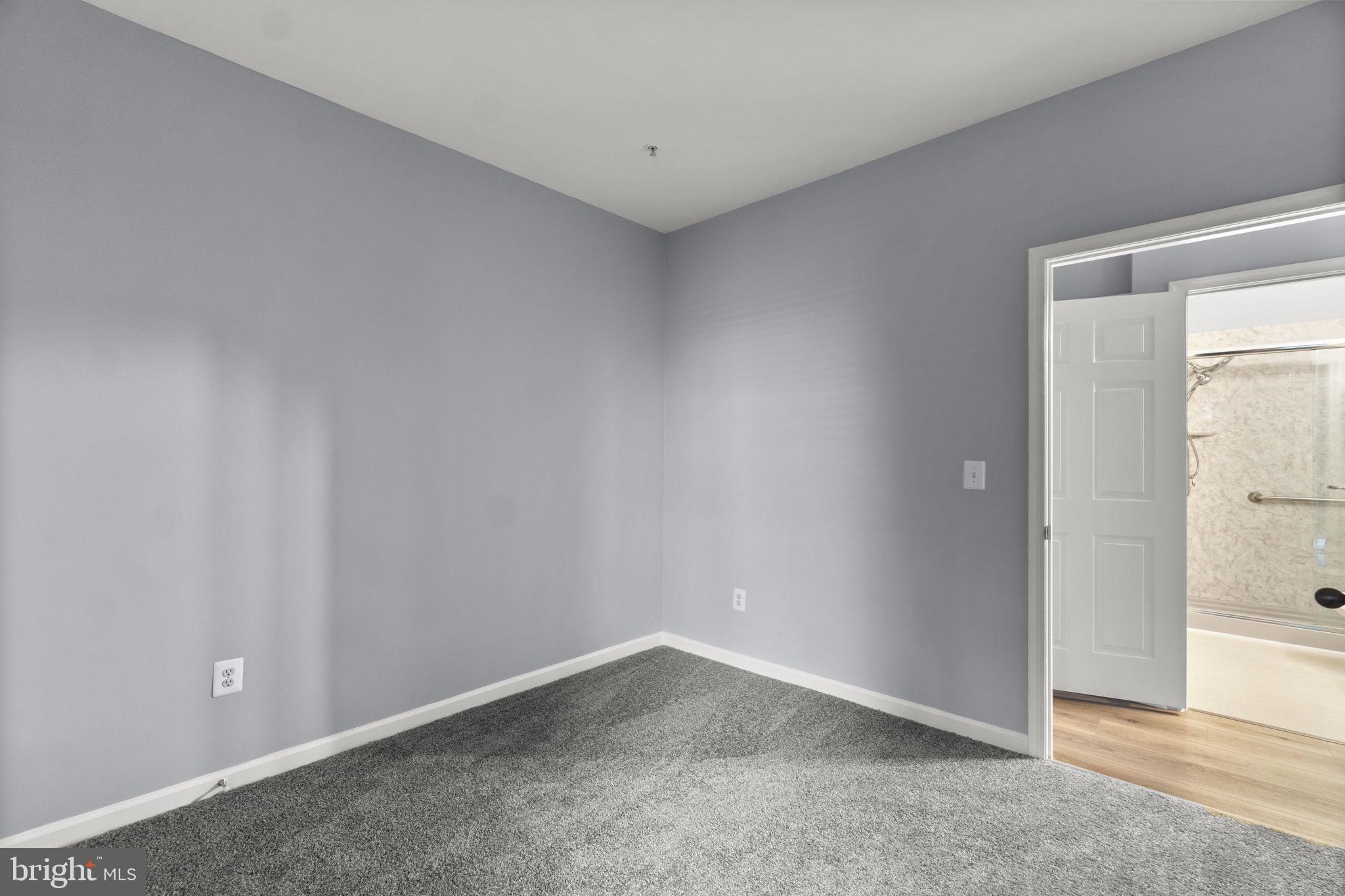 WINDSOR COMMONS - Residential