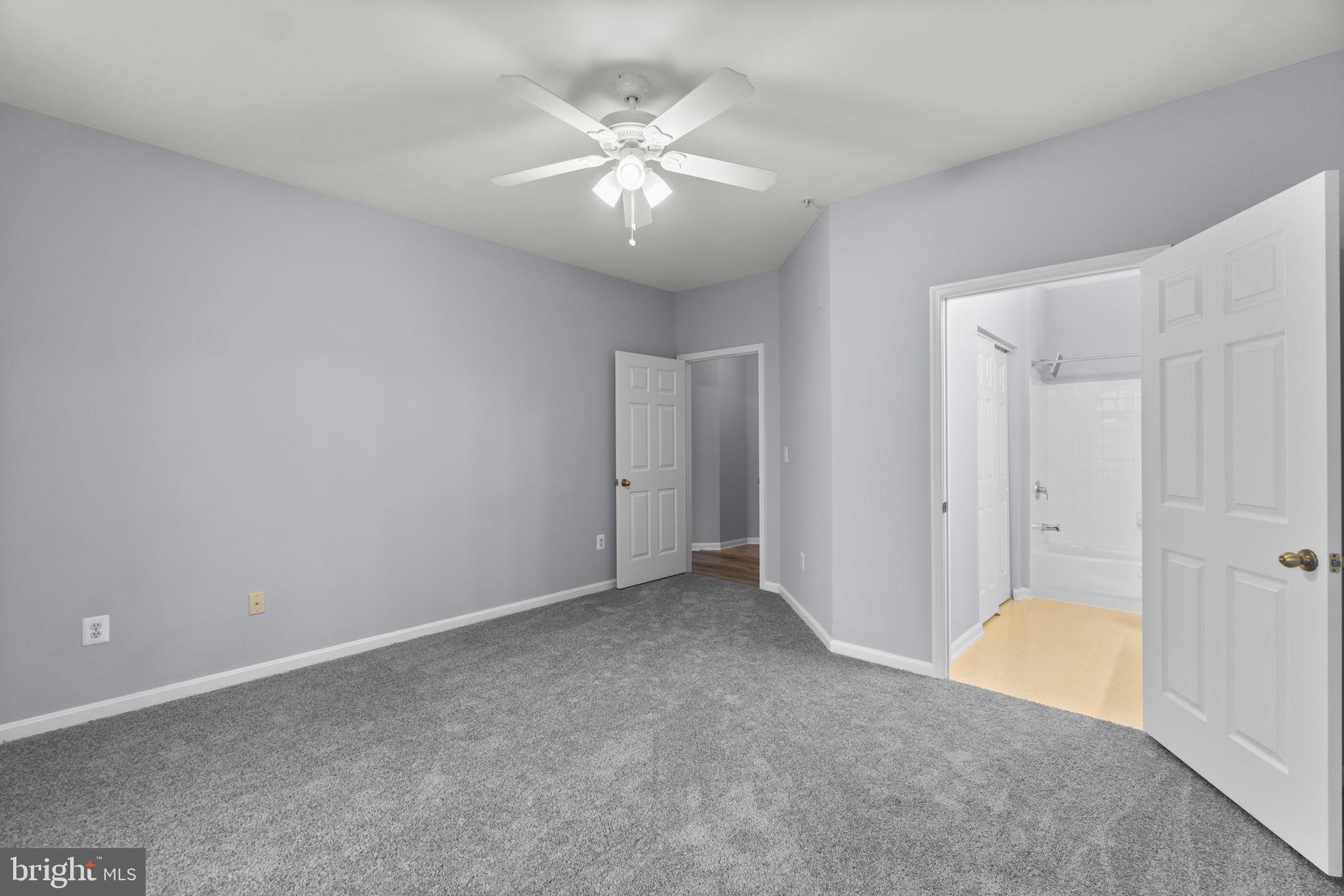 WINDSOR COMMONS - Residential