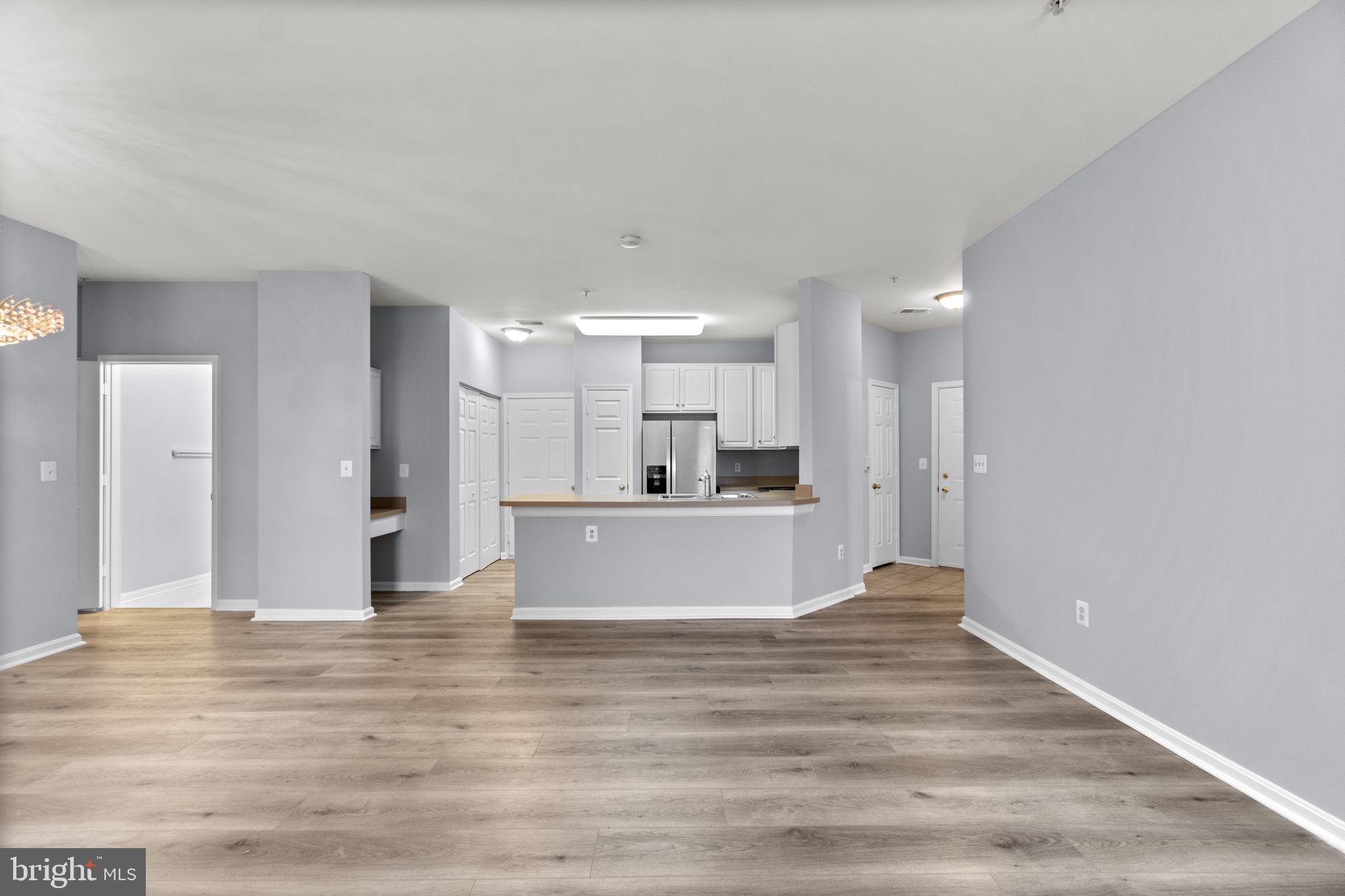 WINDSOR COMMONS - Residential