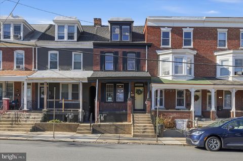 826 N PLUM STREET LANCASTER PA 17602