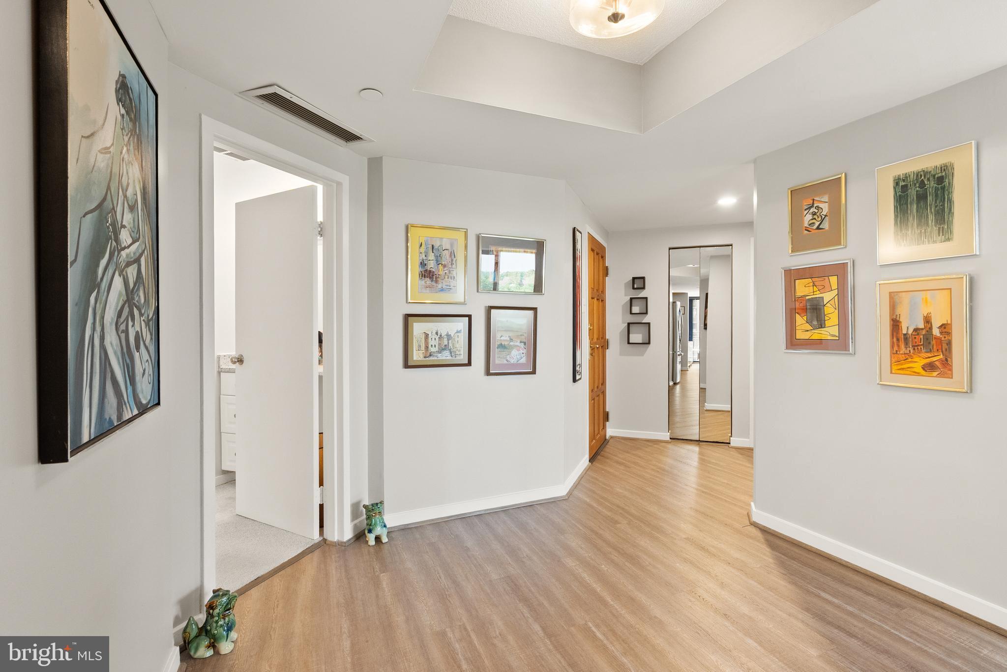 1530 KEY BOULEVARD 528