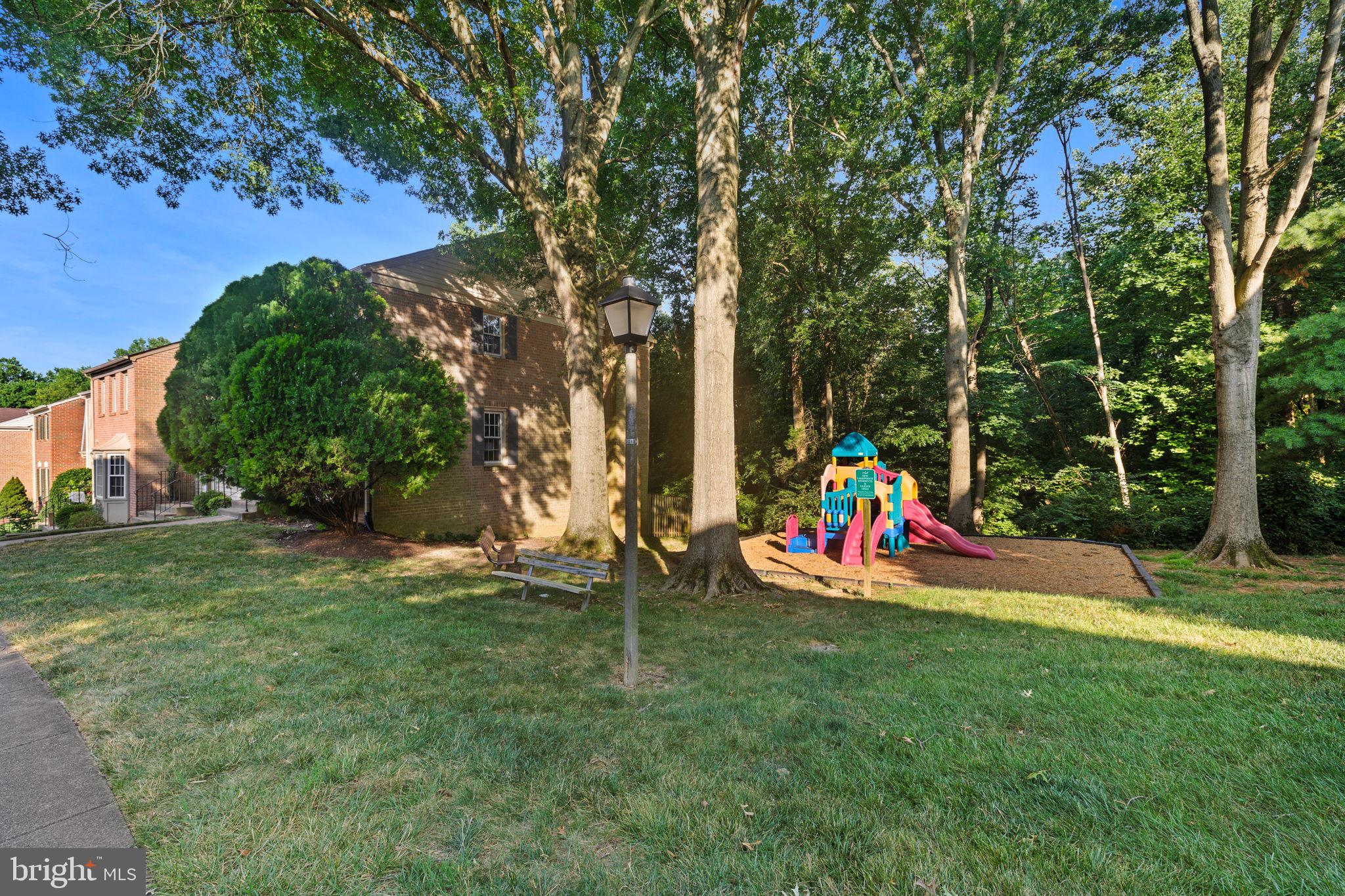 LAKEPOINTE - Residential